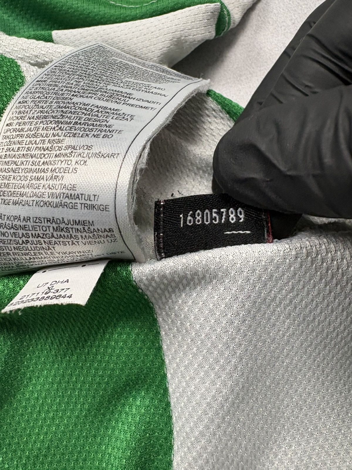 Nike Nike Celtic 2007 Lisbon Lions 40th Anniversary Home Jersey Size US XL / EU 56 / 4 - 13 Thumbnail