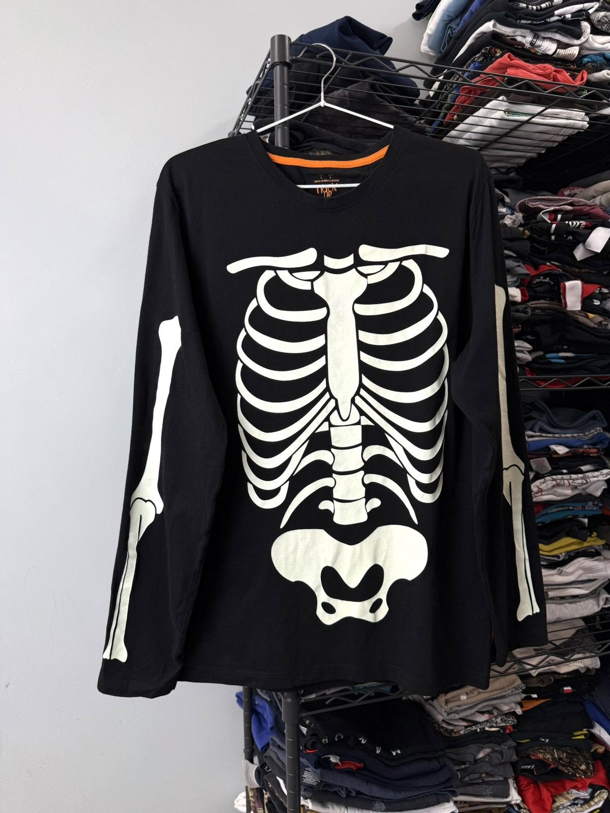 Vintage Vintage Skeleton Print Longsleeve Skull Bones Hype Size US L / EU 52-54 / 3 - 1 Thumbnail
