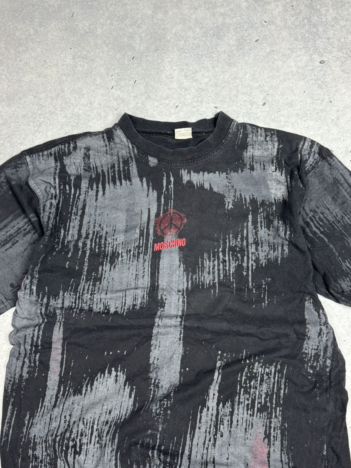 Moschino Vintage Moschino Over All Y2K Tee Shirt Avant Garde Size US M / EU 48-50 / 2 - 4 Thumbnail