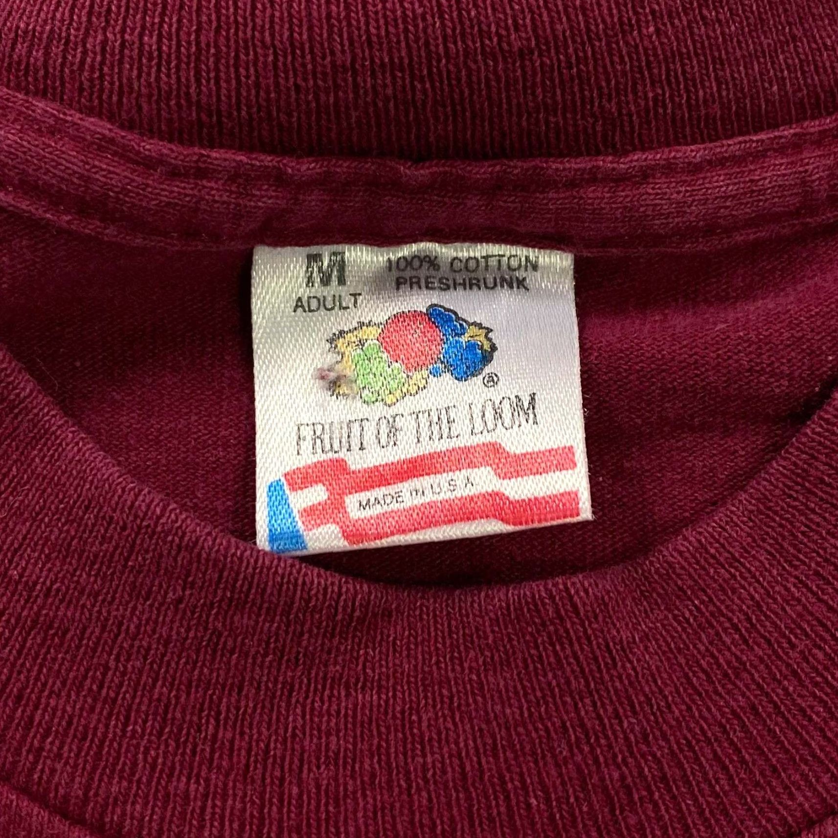 Fruit Of The Loom VINTAGE BLACK HILLS (1994) “South Dakota” Mount Rushmore Single Stitch T-Shirt Medium Shirt Mens Red Burgundy Souvenir Graphic Print 90s 1990s Size US M / EU 48-50 / 2 - 5 Thumbnail