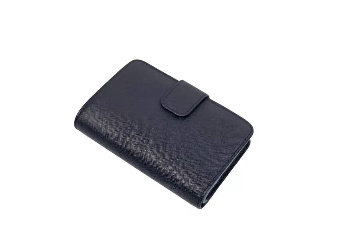 Prada Prada Classic Leather Zip Wallet J31 Size ONE SIZE - 2 Thumbnail