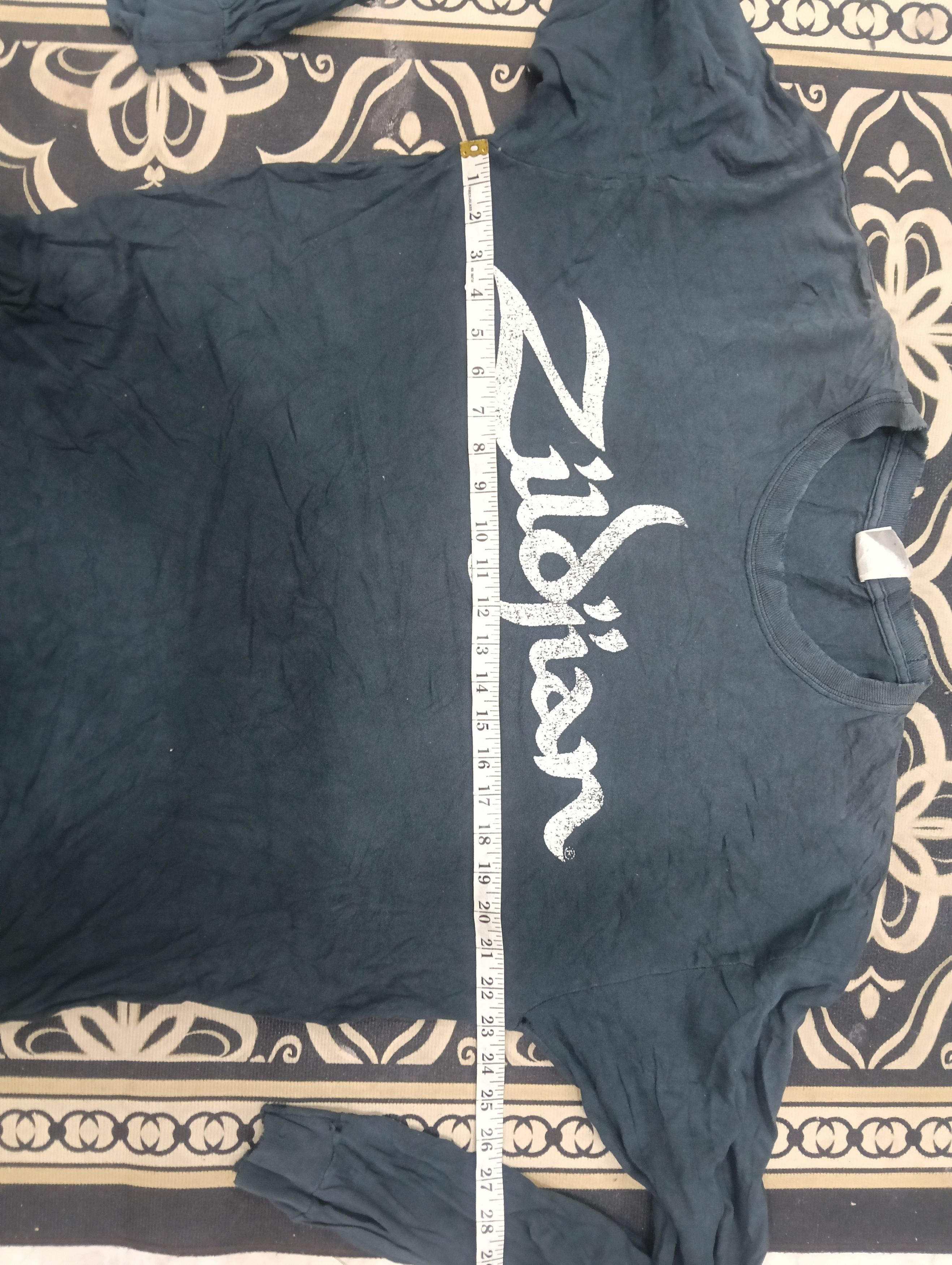 Band Tees Thrashed Y2K Zildjian Size US XL / EU 56 / 4 - 15 Thumbnail