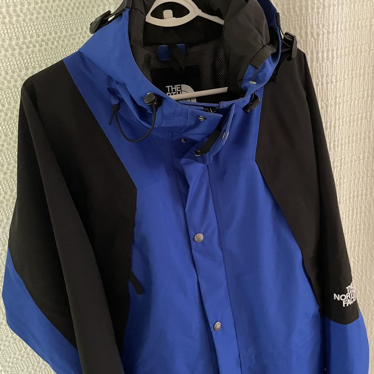 The North Face 1994 Retro Mountain Light FUTURELIGHT™ Jacket Men's Medium Size US L / EU 52-54 / 3 - 3 Thumbnail