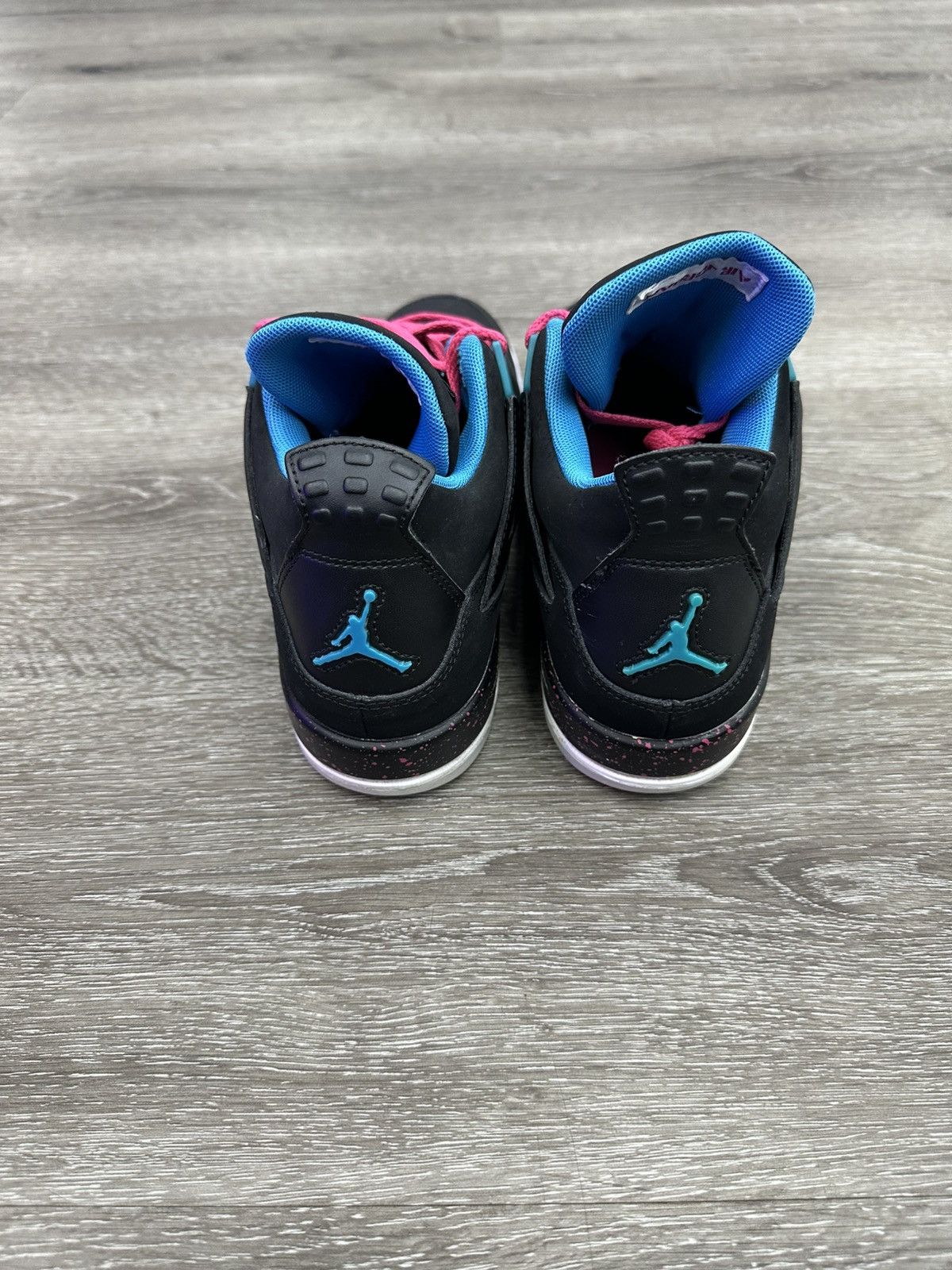 Jordan Brand Air Jordan 4 Retro “Black Vivid Dynamic Blue”(GS)*PRE-OWNED* Size US 7 / EU 40 - 4 Thumbnail