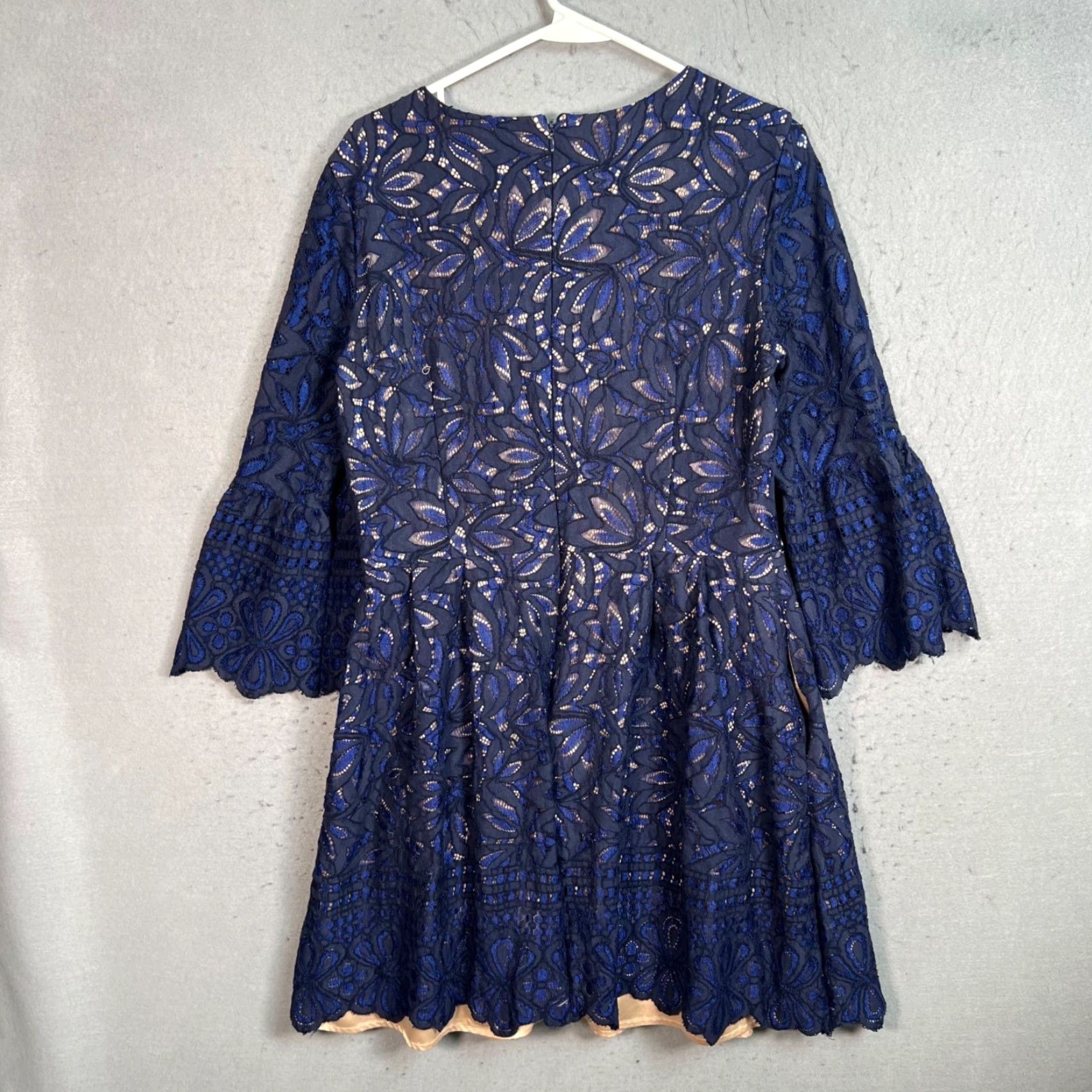 Vintage Eliza J Dress 12 Blue Lace Bell Sleeve Cocktail Floral Overlay Womens Size XL / US 12-14 / IT 48-50 - 2 Thumbnail