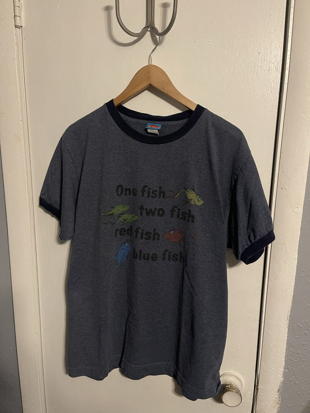 Vintage Vintage Dr. Seuss One Fish, Two fish Tee Size US L / EU 52-54 / 3 - 1 Thumbnail