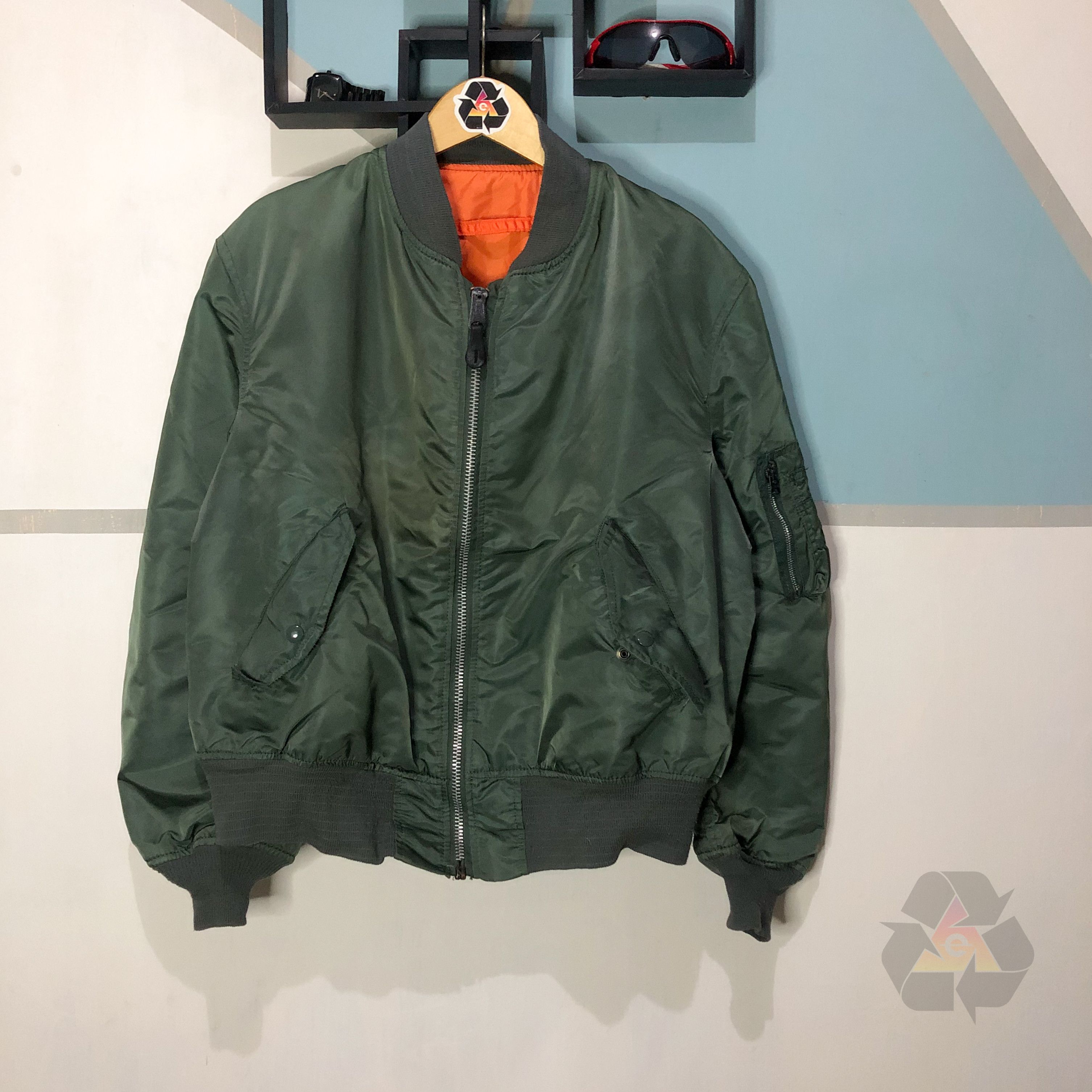 USA製 90s ALPHA MA-1 MIL-J-82790J USAF Vintage ALPHA INDUSTRIES MA-1 Flyer USAF MIL-J-82790J