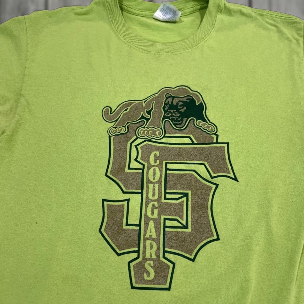 Hanes VINTAGE Hanes Cougars T Shirt Size S Green Logo Men's Short Sleeve Crew Neck Graphic Print - Light stain lower front Size US S / EU 44-46 / 1 - 1 Thumbnail