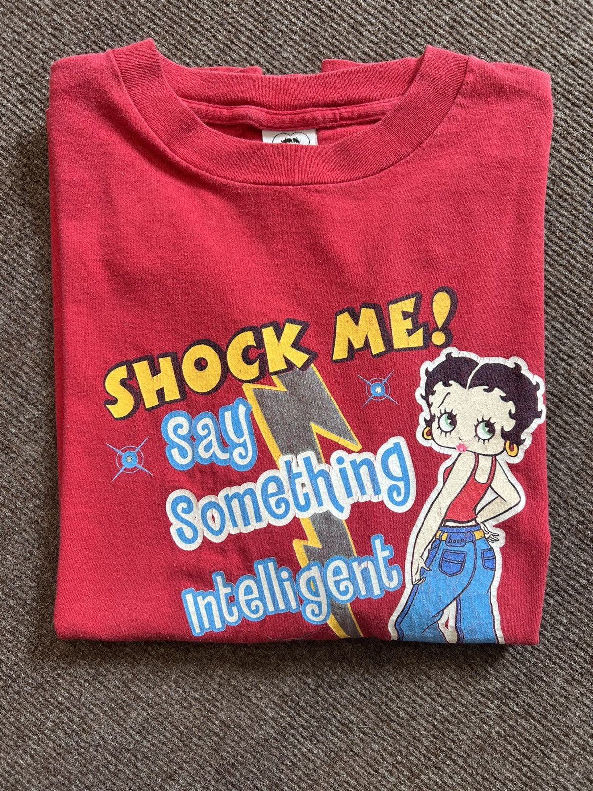 Vintage Vintage 2005 Betty Boop "Shock Me" Graphic Tee Red L y2k Size US L / EU 52-54 / 3 - 1 Thumbnail