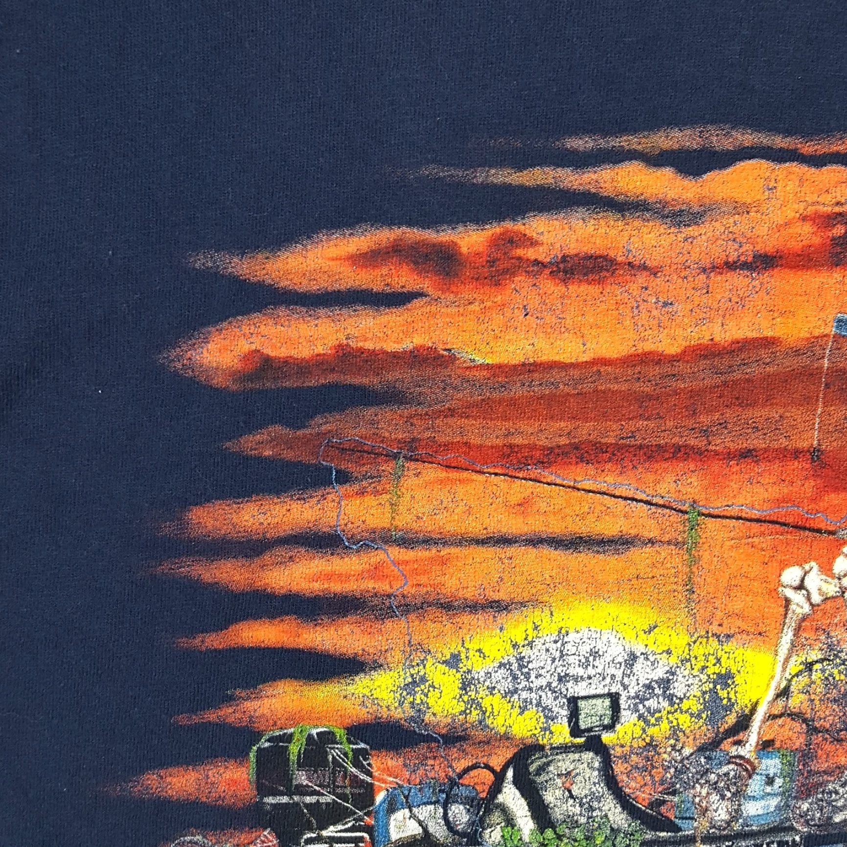 Jerzees Vintage Skeleton Fisherman Fishing Funny Fish Men's Size Small Faded T Shirt Size US S / EU 44-46 / 1 - 3 Thumbnail