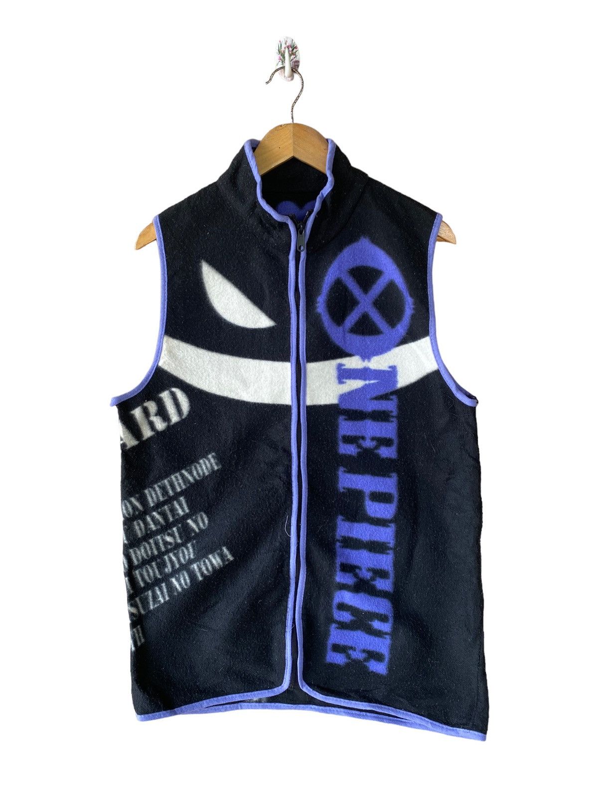 Anime 👘SALE👘ONE PIECE FLEECE VEST NICE DESIGN Size US L / EU 52-54 / 3 - 1 Thumbnail