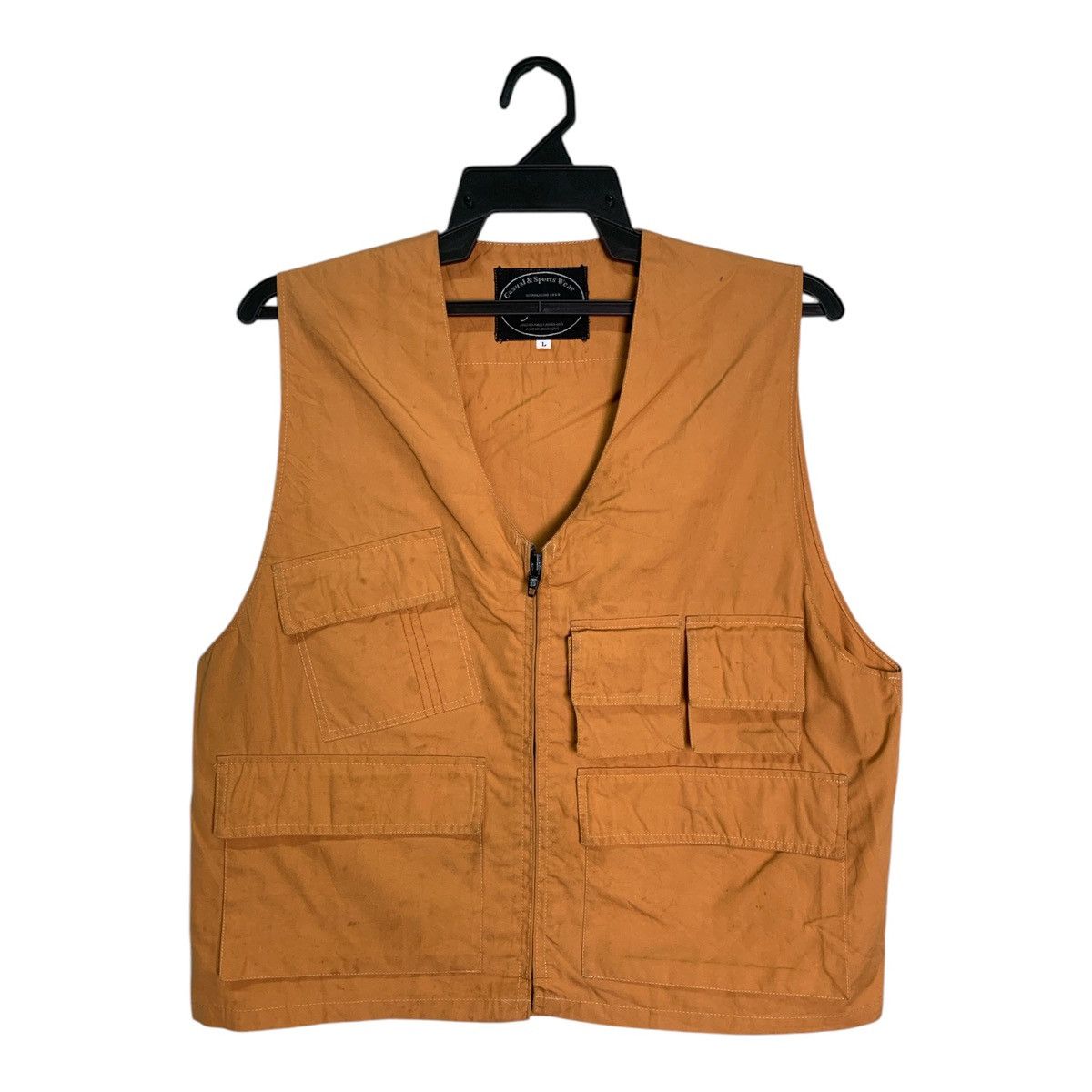 Designer × Japanese Brand × Jun Takahashi Rare Design Vintage Jun Casual & Sports Wear Vests Size US L / EU 52-54 / 3 - 1 Thumbnail
