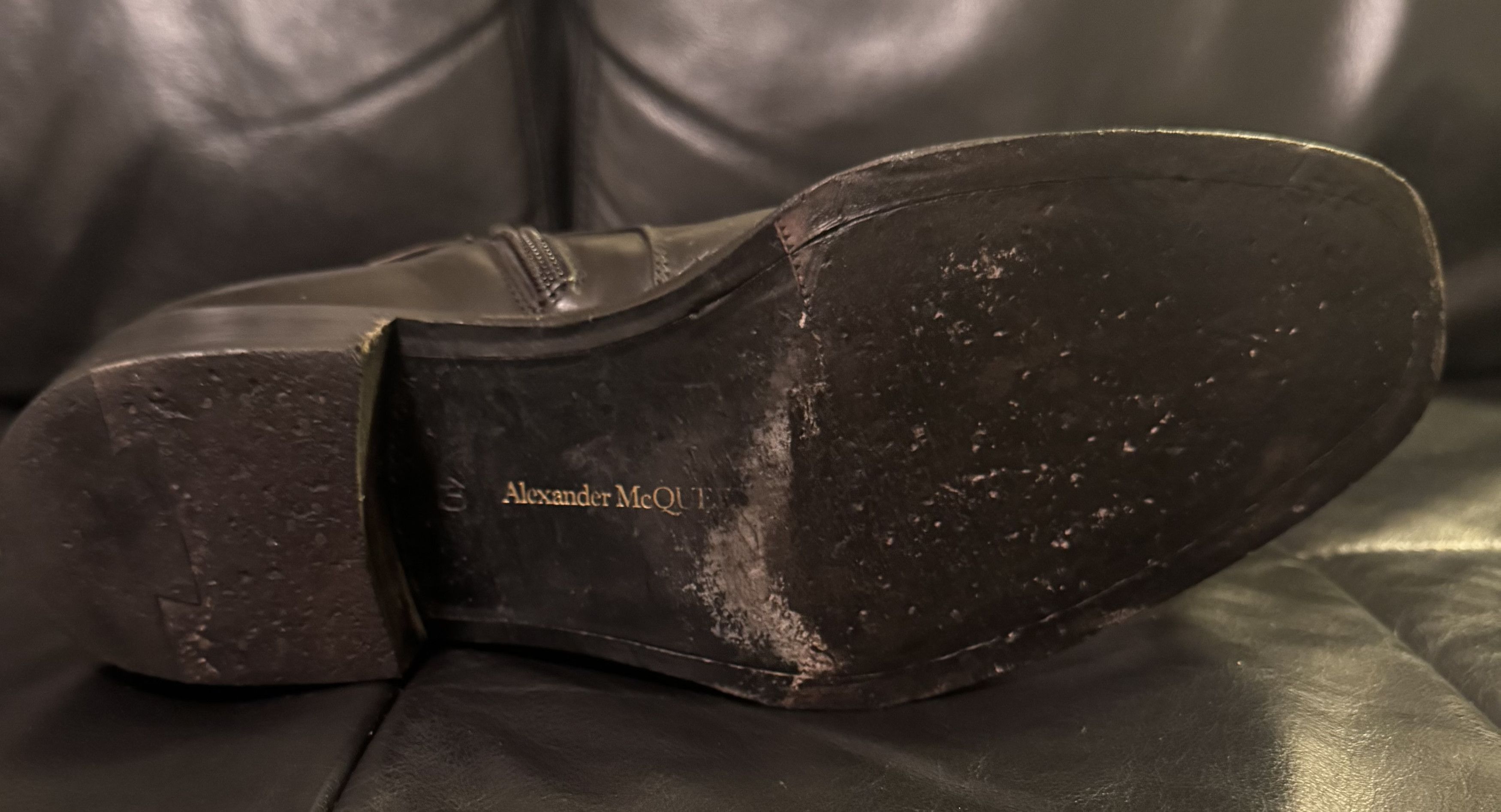 Alexander McQueen Alexander McQueen Chelsea Boots Size US 7 / EU 40 - 10 Thumbnail