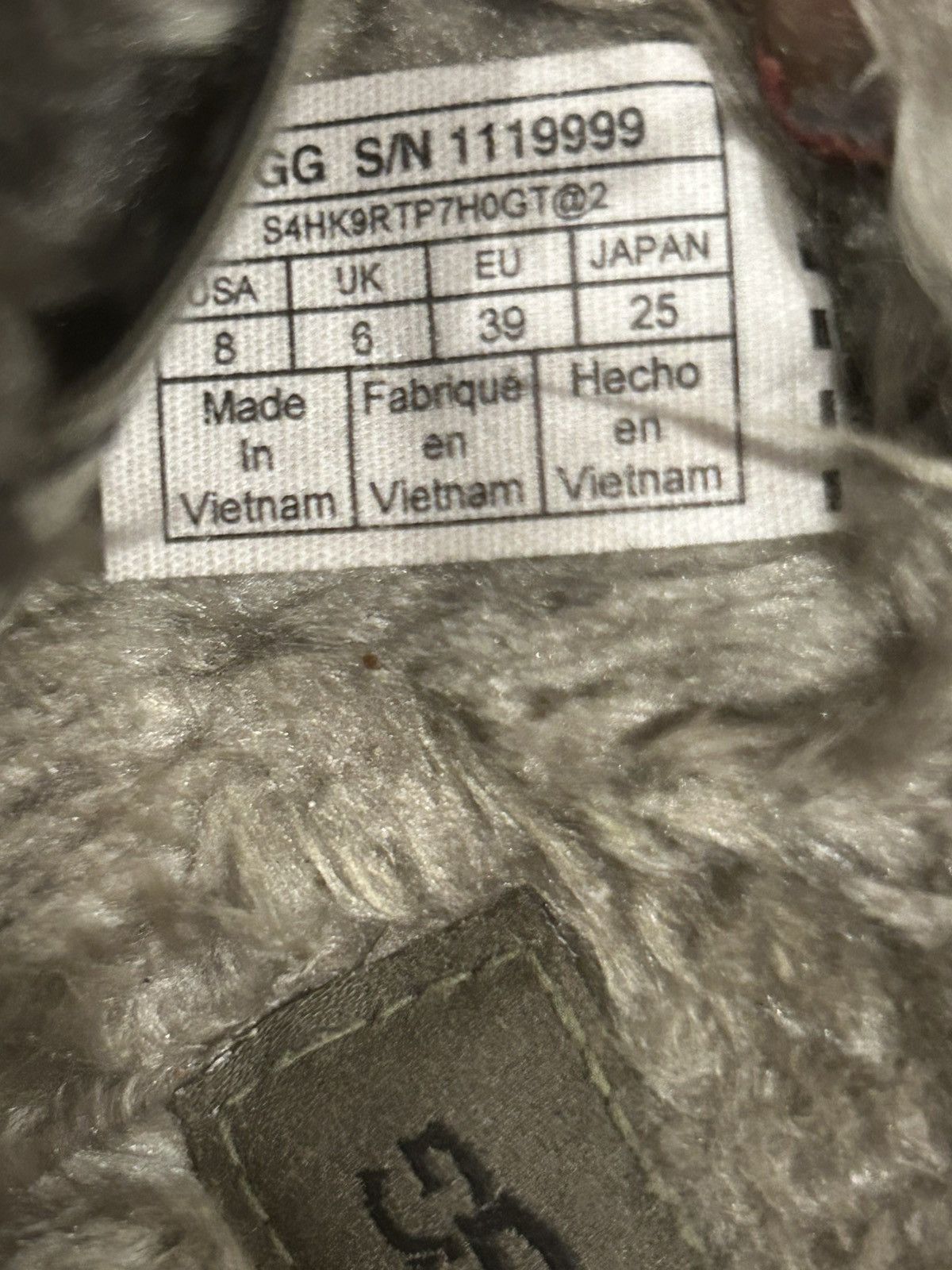 Ugg UGG FLUFF SUGAR BURNT OLIVE Size US 8 / IT 38 - 10 Thumbnail