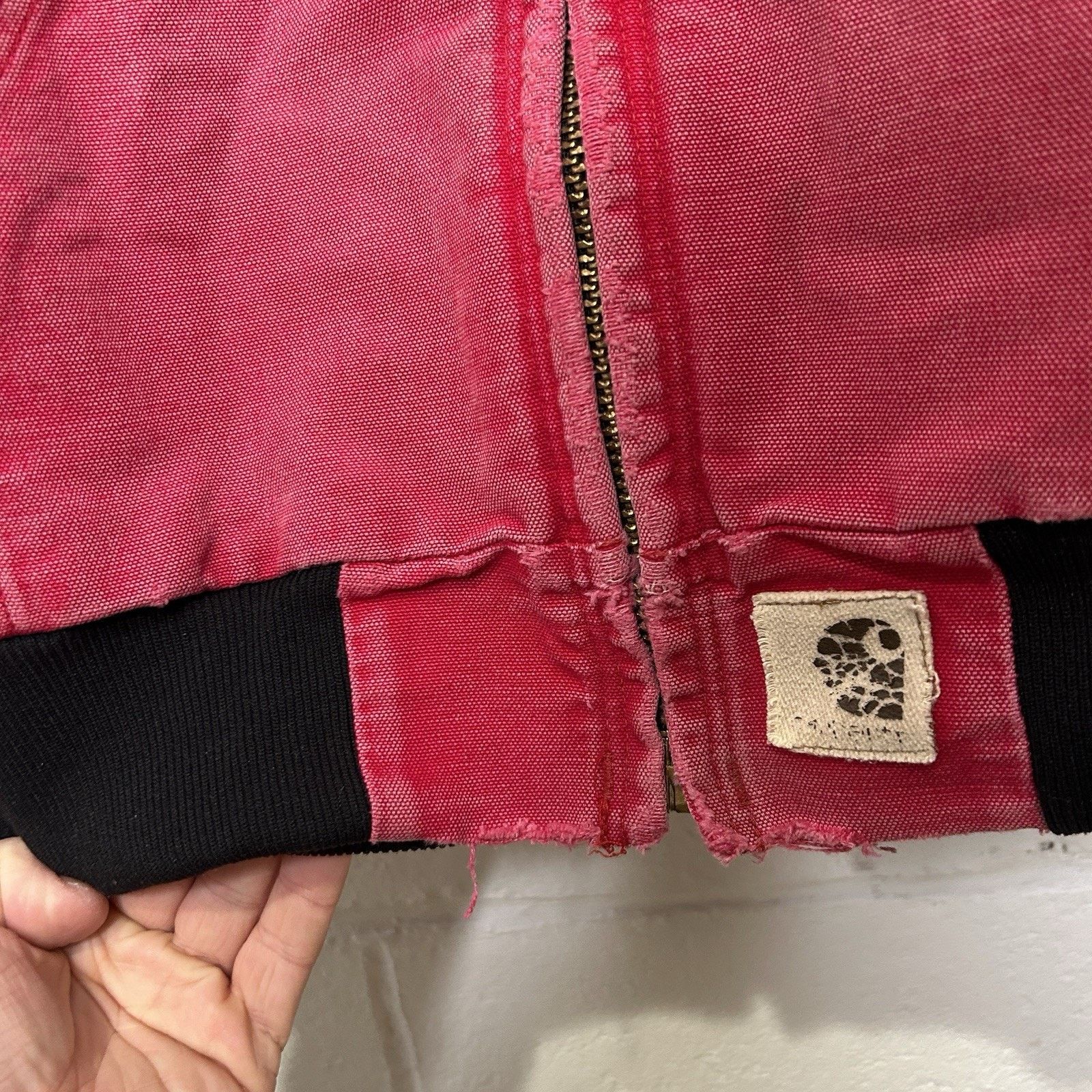Carhartt Vintage Carhartt Quilted Hooded Active Jacket “Red Aztec” Size US XL / EU 56 / 4 - 3 Thumbnail