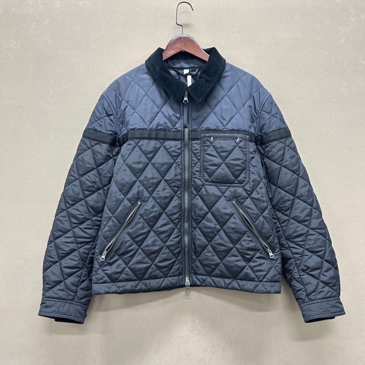 Burberry Burberry Blue Diamond-Quilted Zip Jacket Size US L / EU 52-54 / 3 - 1 Thumbnail