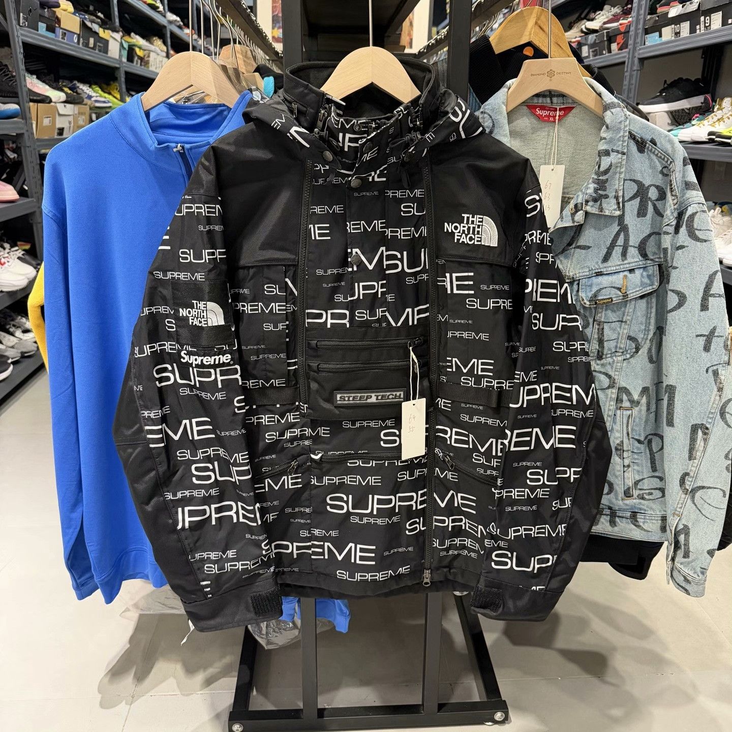 The North Face The North Face Light Jacket m Men Size US M / EU 48-50 / 2 - 1 Thumbnail
