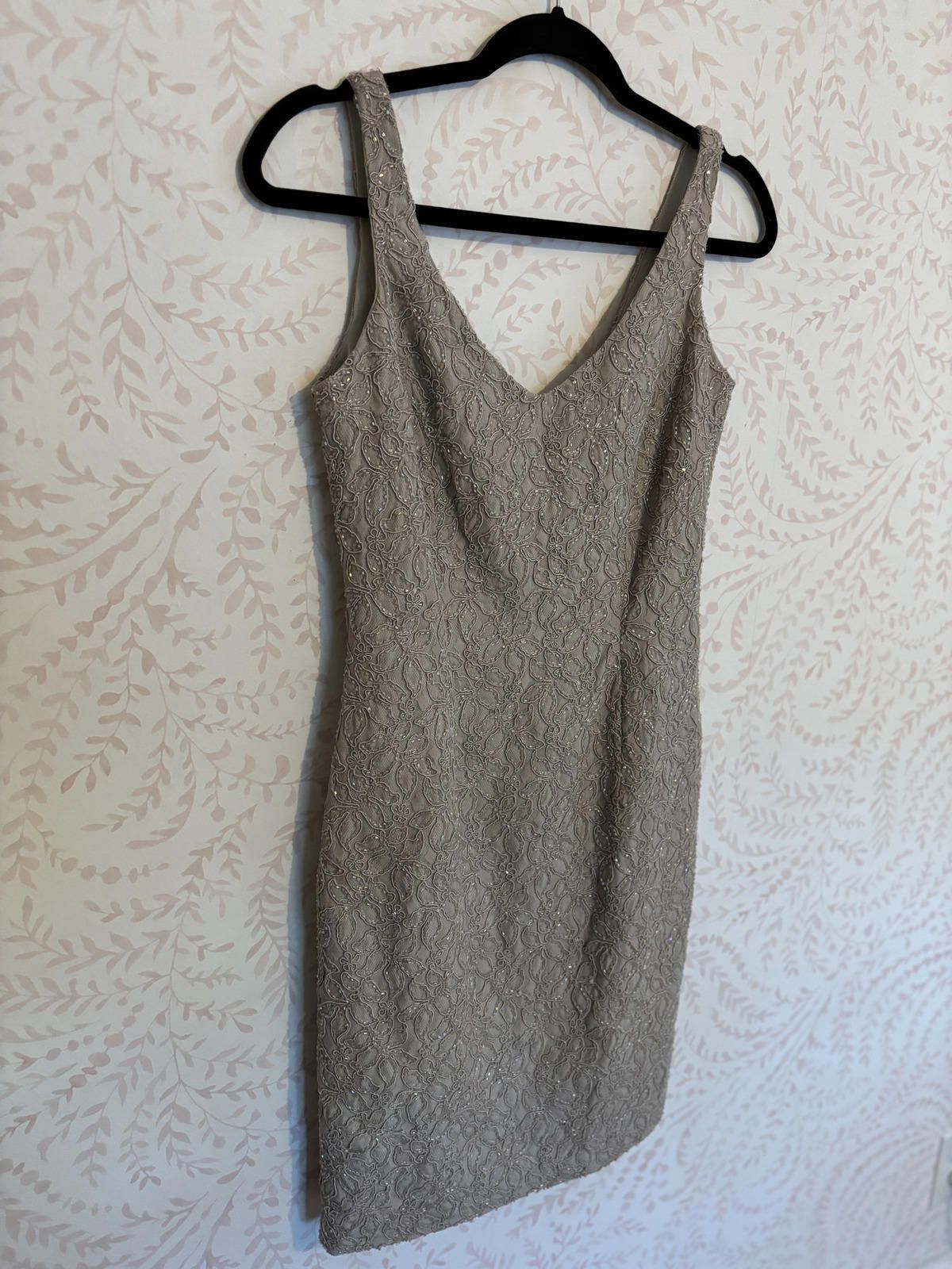 Other Carmen Marc Valvo Signature Beaded Women's Cocktail Dress Size XS / US 0-2 / IT 36-38 - 4 Thumbnail