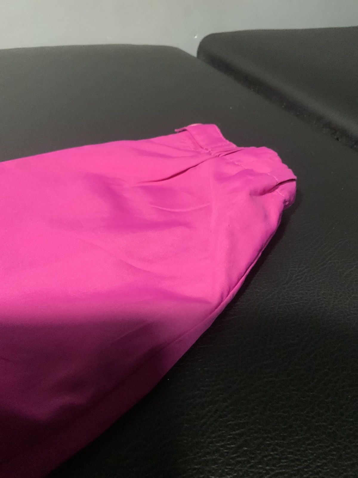 Balenciaga Vintage 90s Balenciaga Golf BB Logo Hot Pink V-Neck Size 100 Size M / US 6-8 / IT 42-44 - 8 Thumbnail