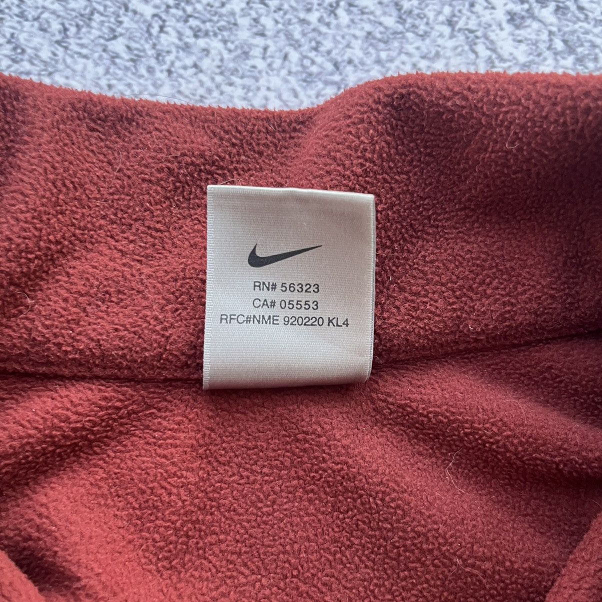Nike × Vintage Nike small swoosh Therma-Fit 1/4 zip fleece sweatshirt Size M / US 6-8 / IT 42-44 - 4 Thumbnail