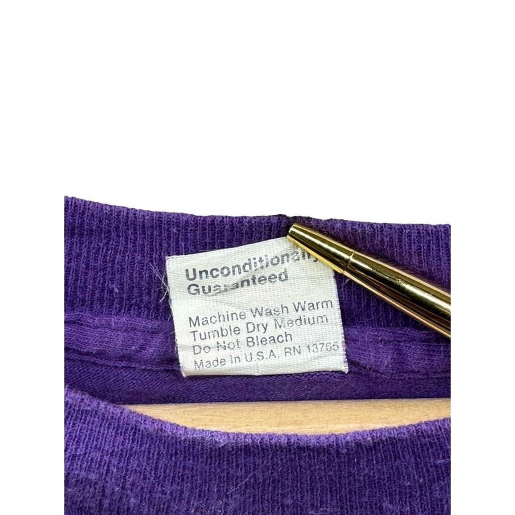 Vintage Vintage 1990's BVD Essential Purple Pocket Tee Size US L / EU 52-54 / 3 - 4 Thumbnail