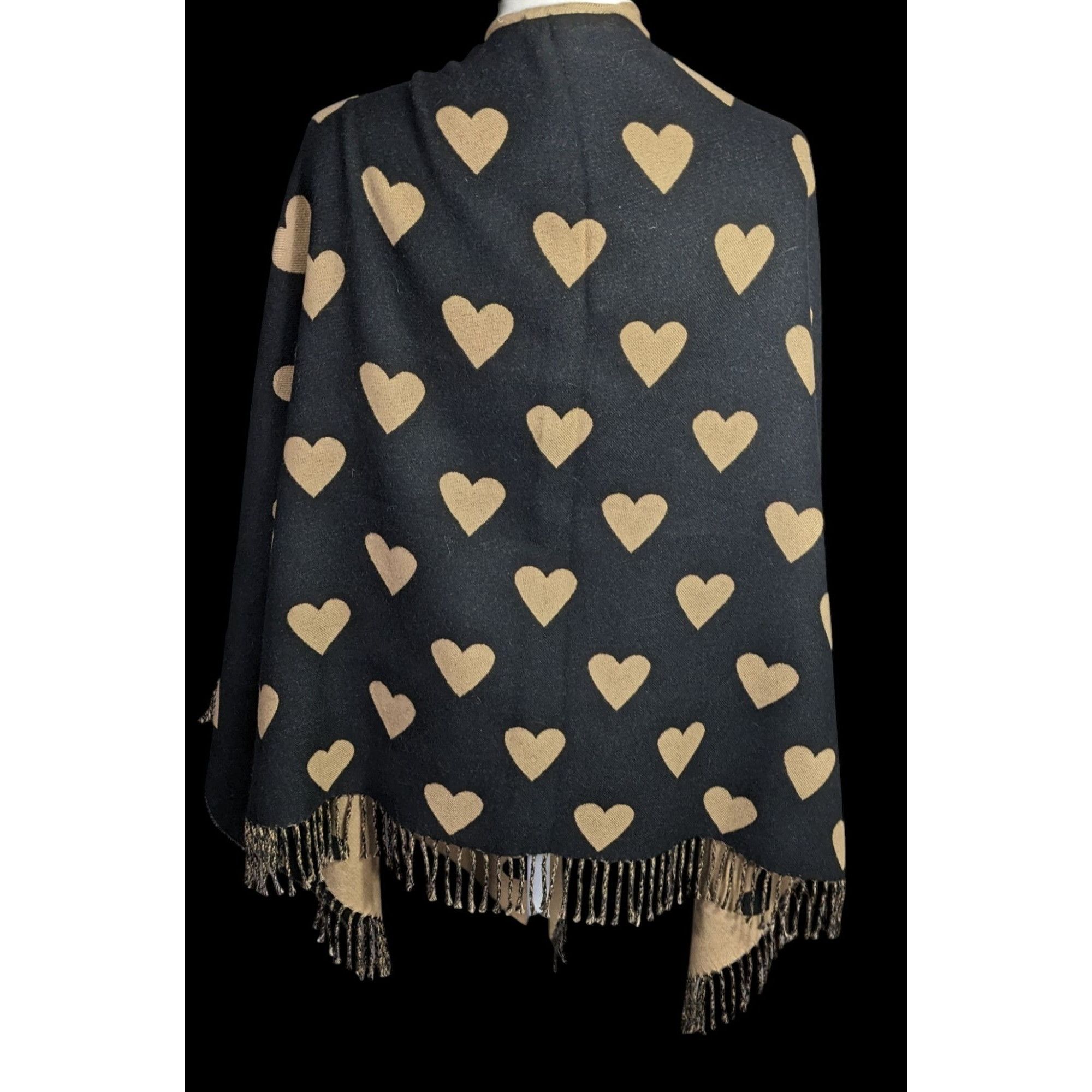 Other Heart Pattern Reversible Black & Tan Open Poncho Wrap With F Size ONE SIZE - 2 Thumbnail