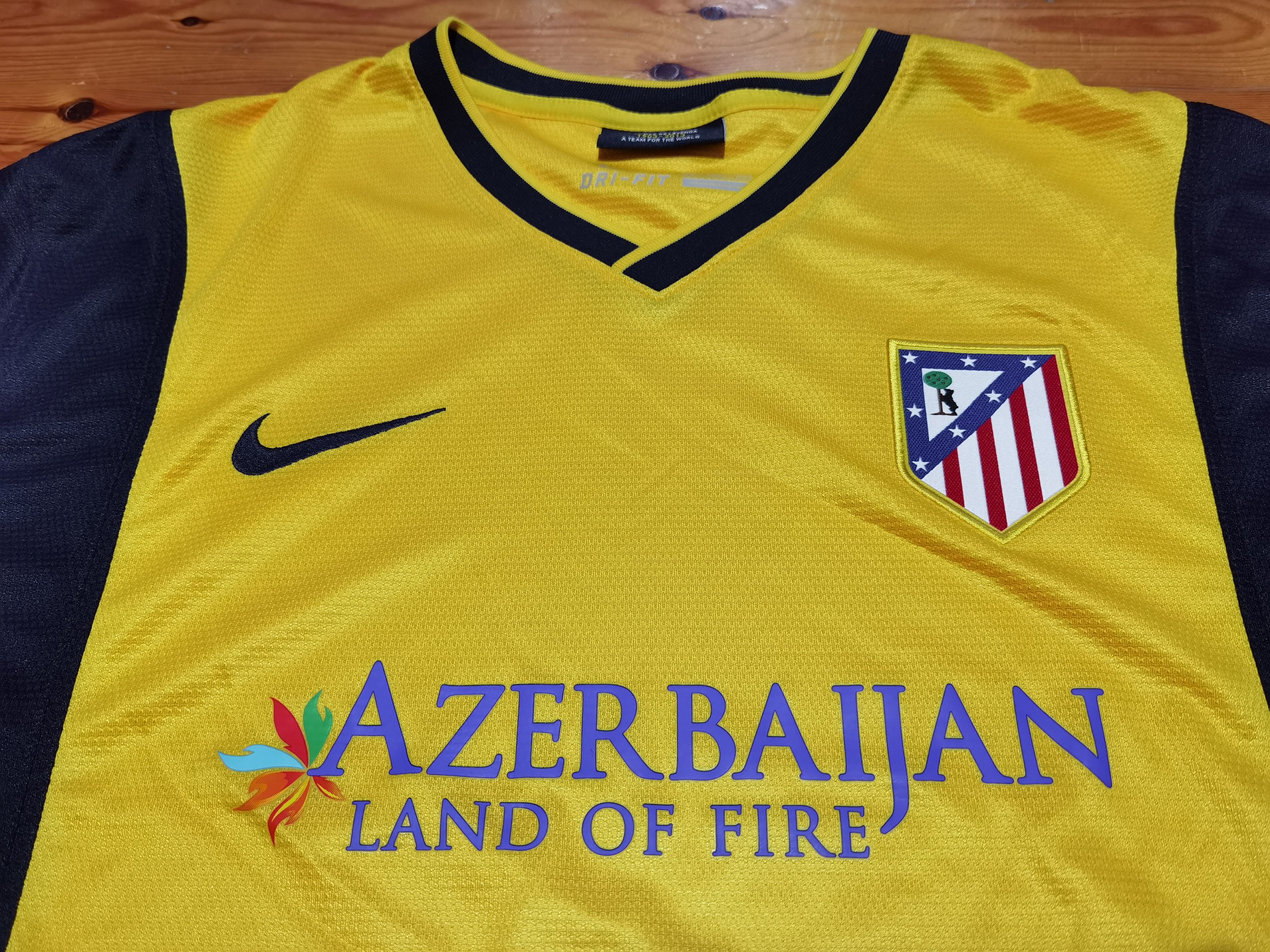 Nike Nike Atletico Madrid Away Football Shirt 2013/14 544417-705 Size US XXL / EU 58 / 5 - 5 Thumbnail