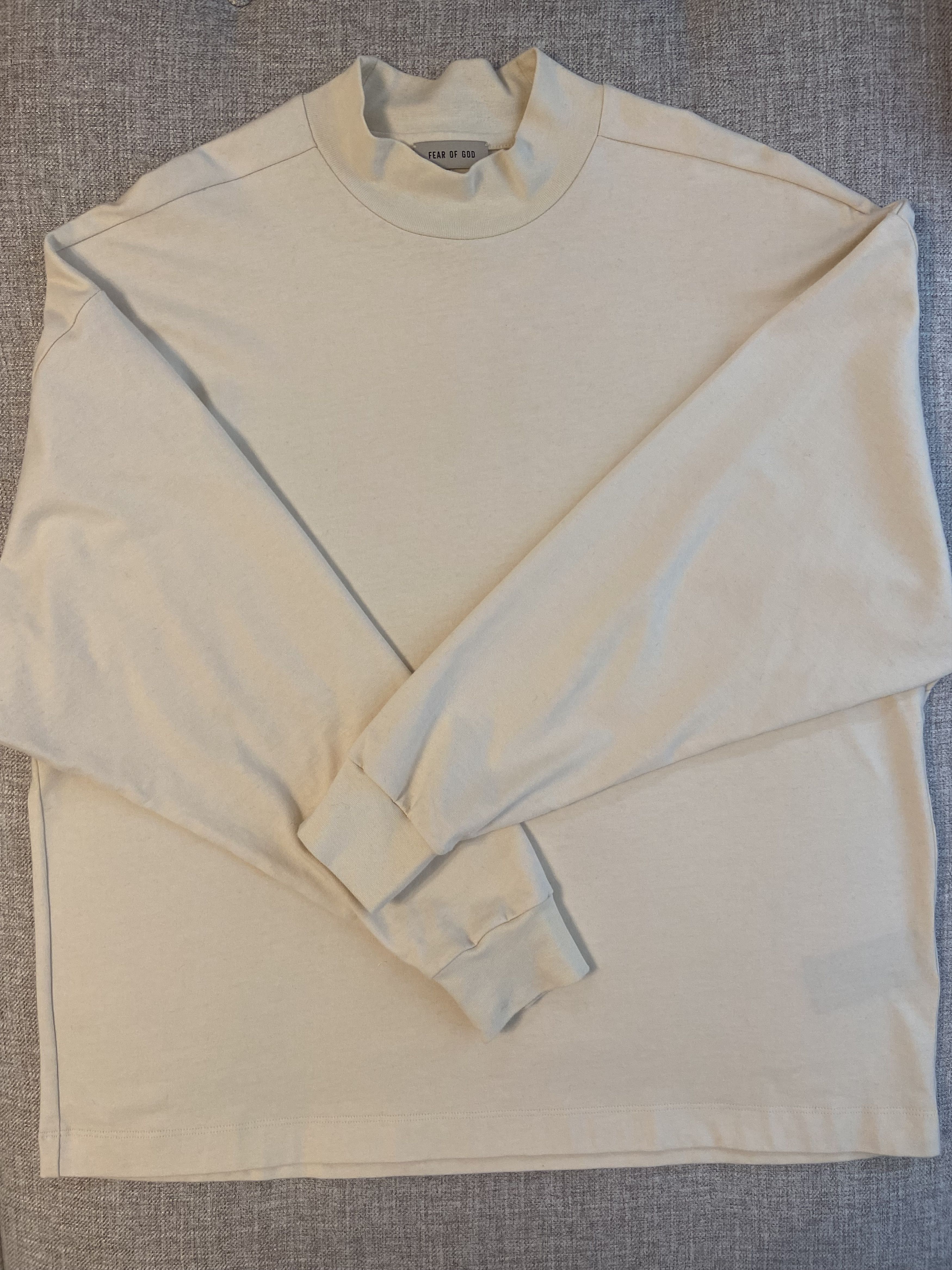 Fear of God fear of god mainline mock neck cotton L/S tee cream white Size US S / EU 44-46 / 1 - 1 Thumbnail