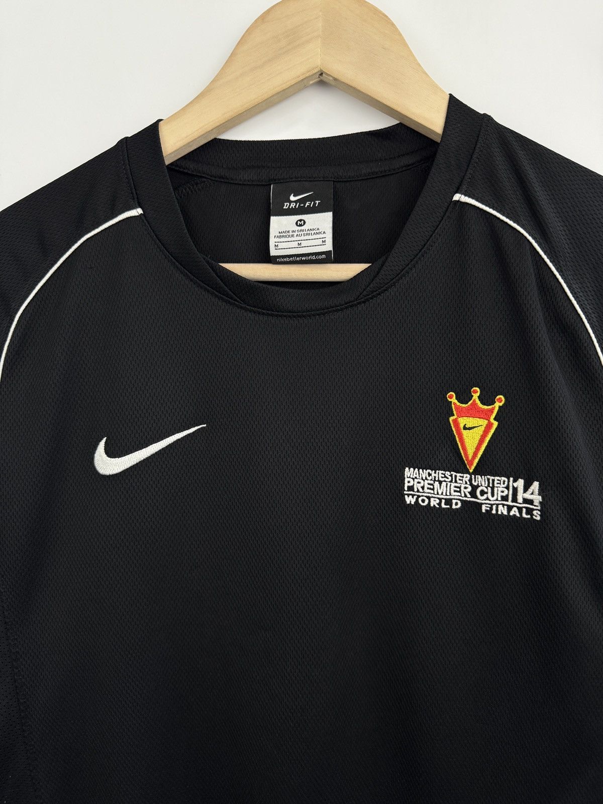Nike 🏴󠁧󠁢󠁥󠁮󠁧󠁿 Nike Manchester United Premier Cup 14 Soccer Jersey Rare Size US M / EU 48-50 / 2 - 4 Thumbnail