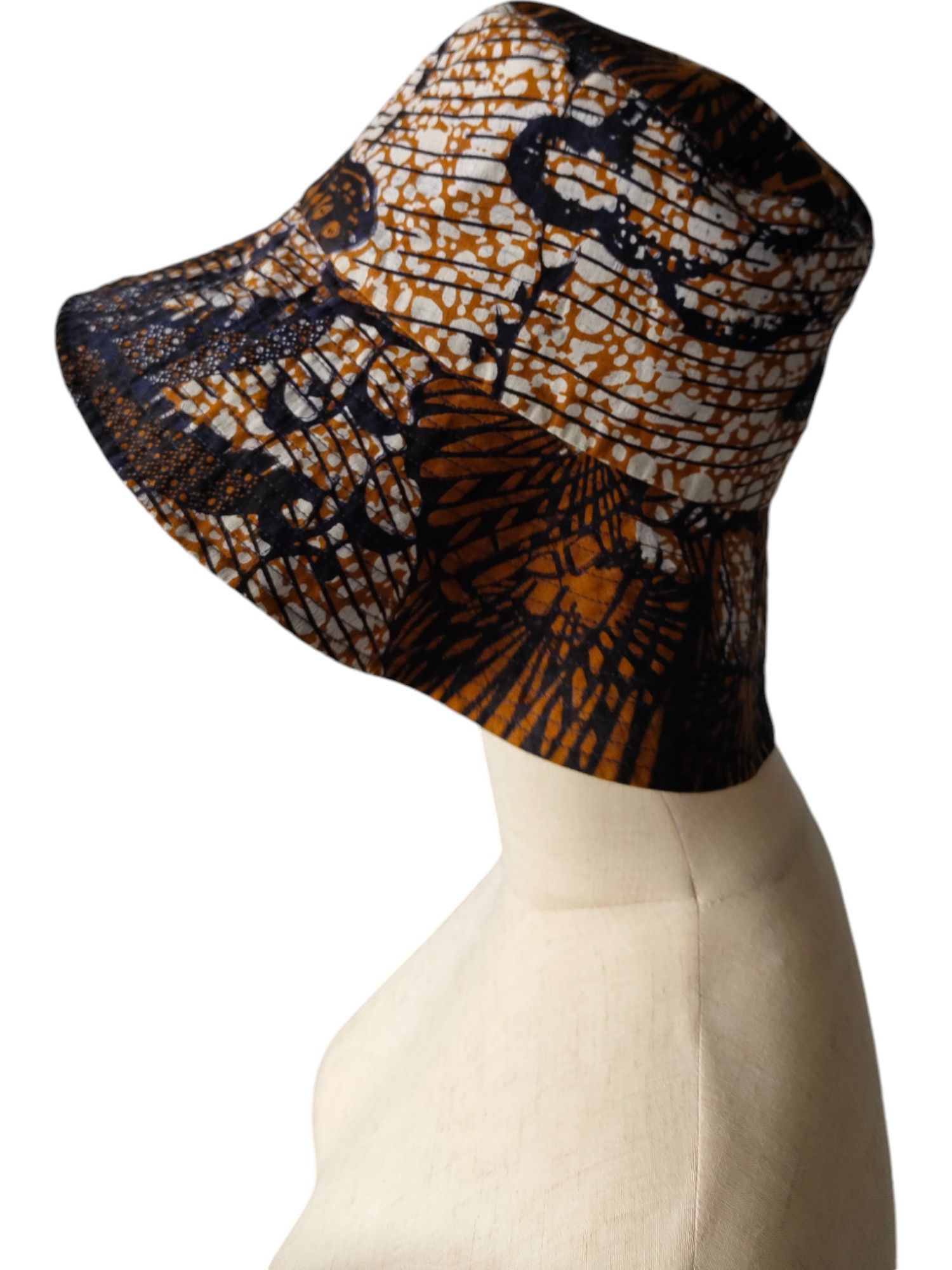 Dior Dior Reversible Print Bucket Hat With Embossed Logo Size ONE SIZE - 3 Thumbnail
