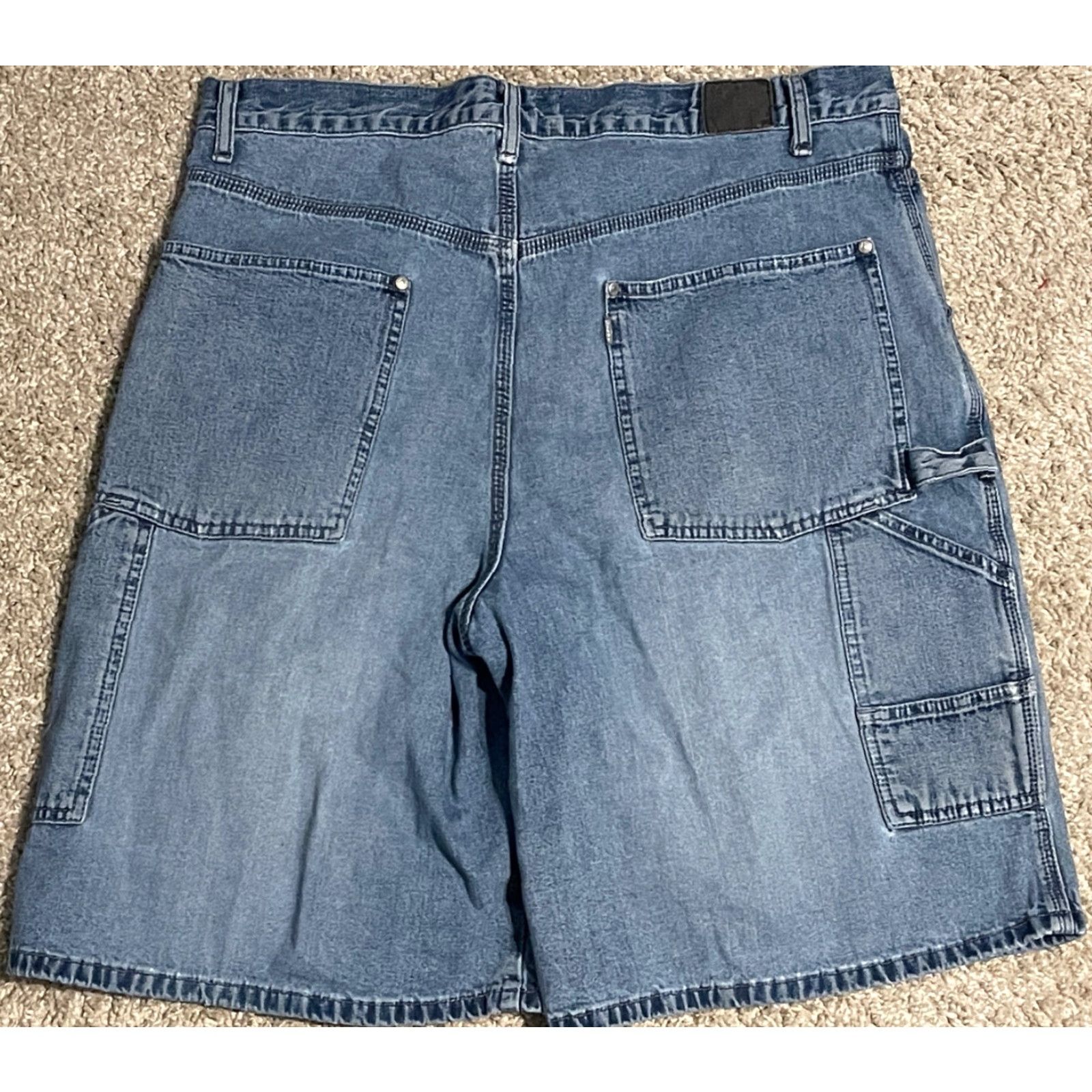 Vintage VINTAGE Levi’s SILVERTAB Baggy Loose Carpenter Blue Jean Skate Shorts Mens 36 Blue 90s Jorts Mens Size US 36 / EU 52 - 3 Thumbnail