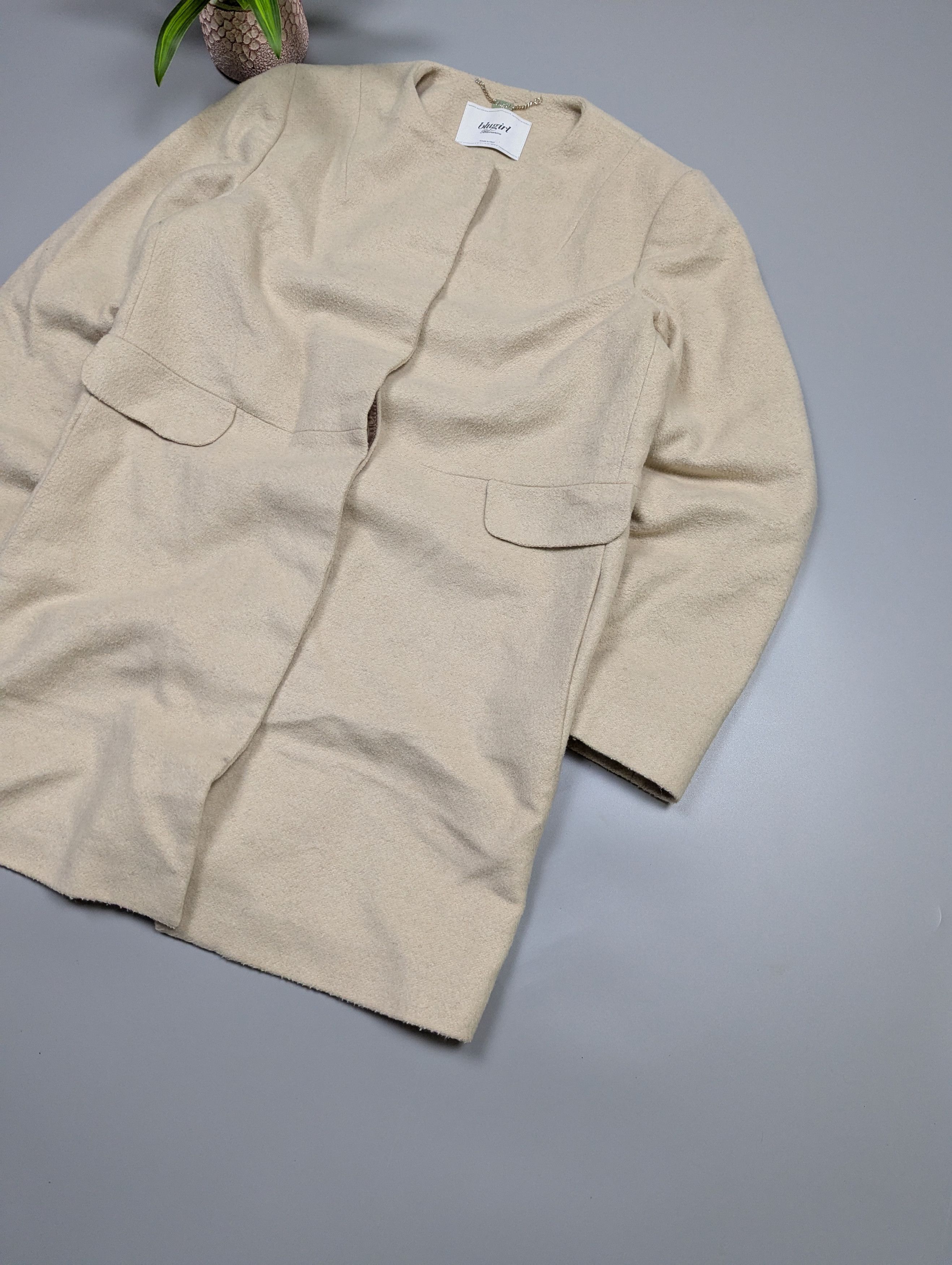 Blumarine Blugirl by Blumarine Vintage Women’s Long Beige Coat US12 Size L / US 10 / IT 46 - 5 Thumbnail