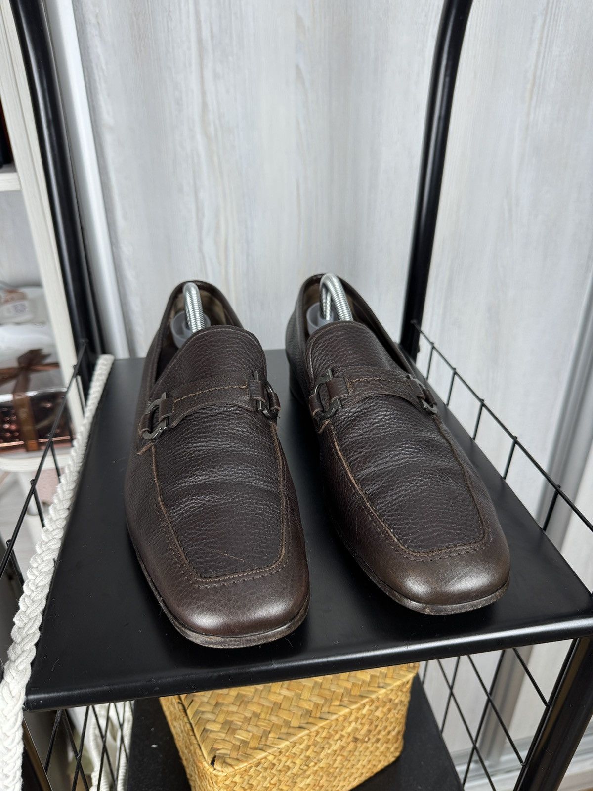 Salvatore Ferragamo SALVATORE FERRAGAMO MENS SIGNATURE LEATHER TAN LOAFERS Size US 11 / EU 44 - 6 Thumbnail
