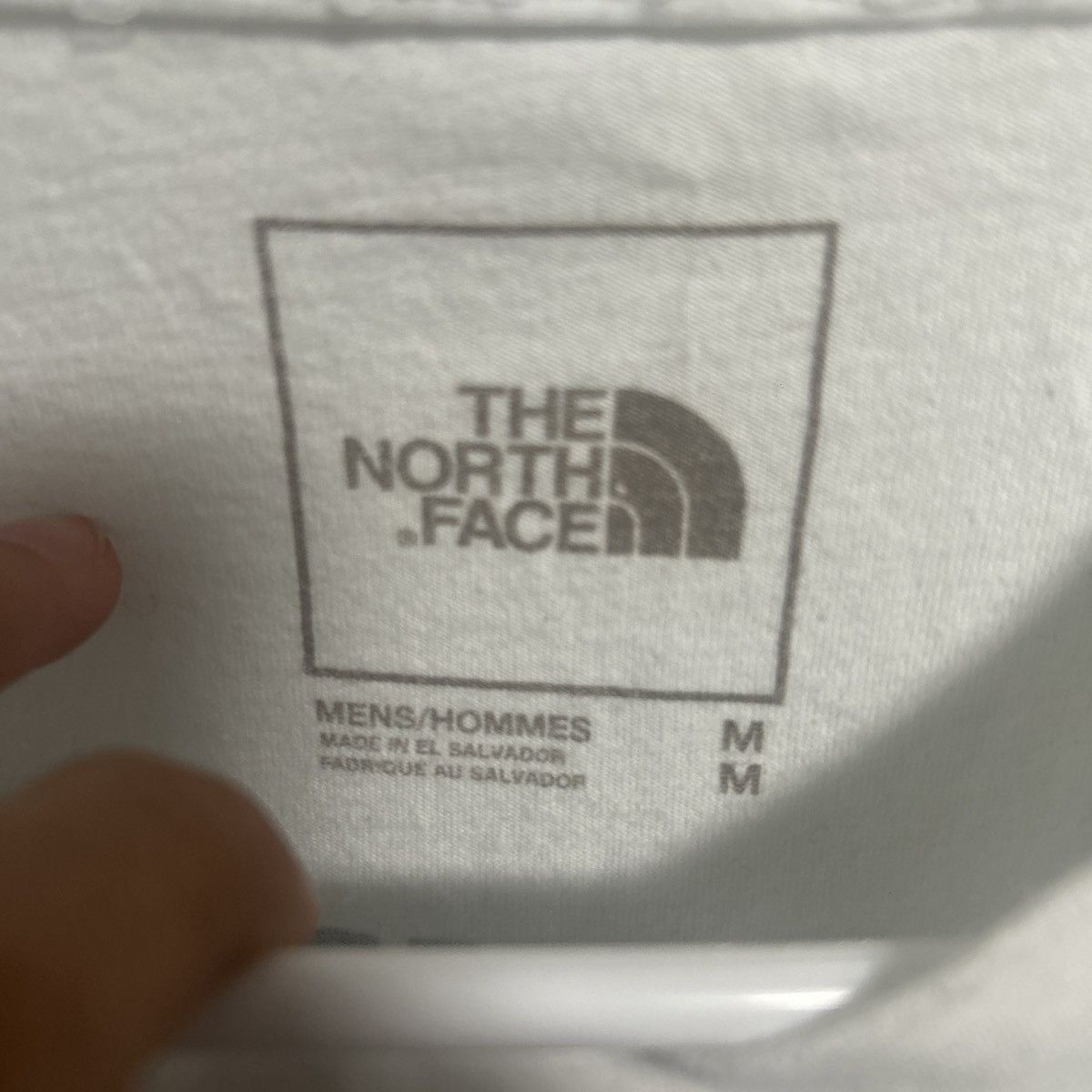 The North Face The North Face Men's Short Sleeve White T-shirt in size m Size US M / EU 48-50 / 2 - 3 Thumbnail