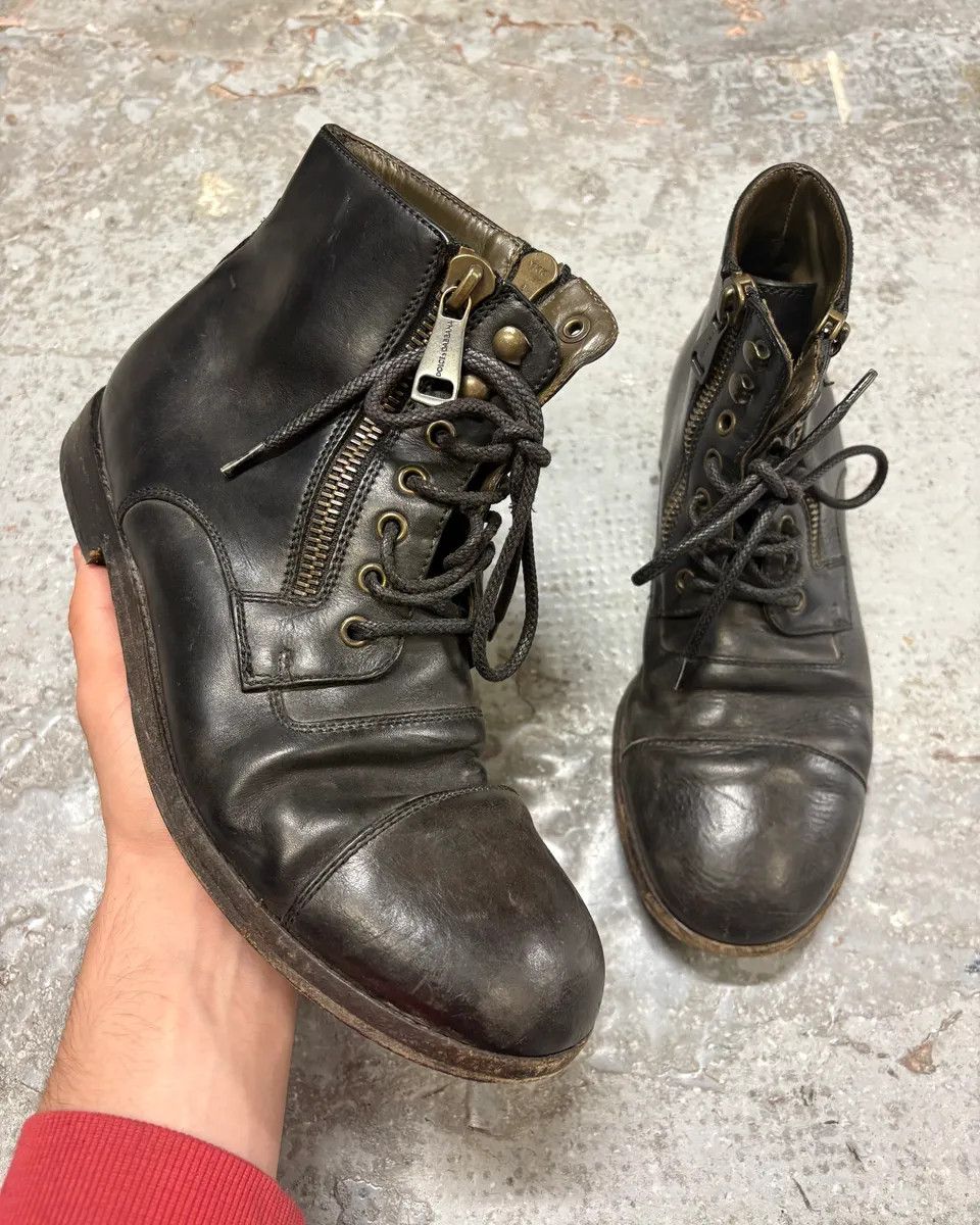 2000s Dolce & Gabbana Zip Black Leather Boots