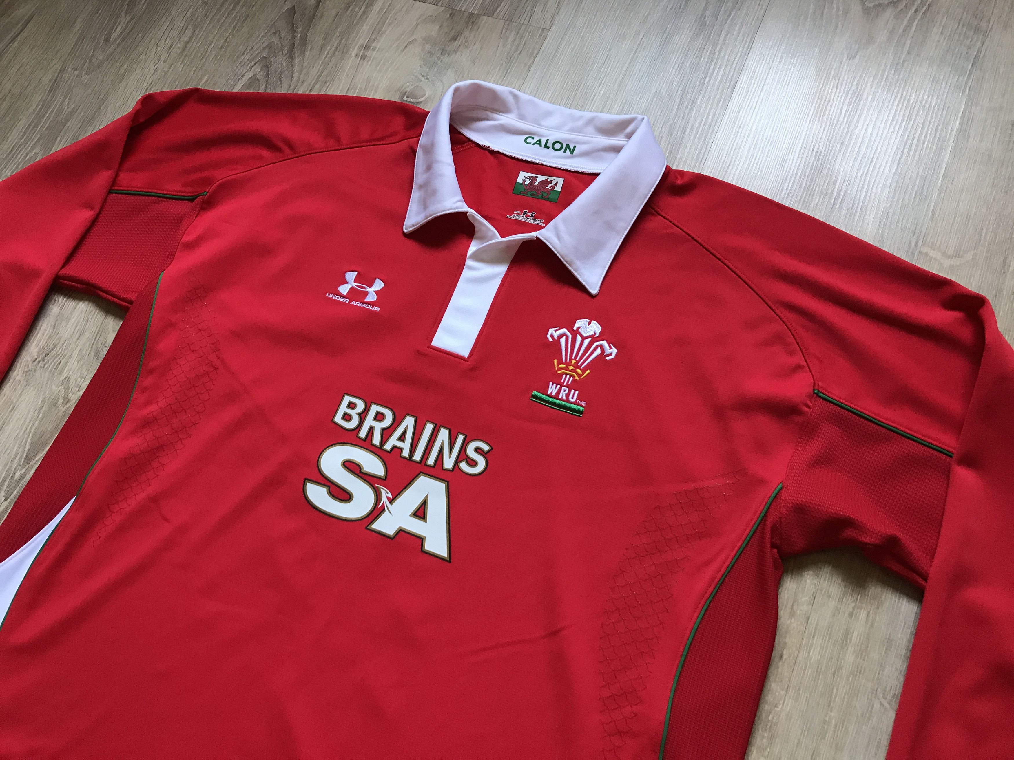 Under Armour × Vintage Under Armour Wales Home Rugby Union Jersey Long Sleeve Size US XXL / EU 58 / 5 - 2 Thumbnail