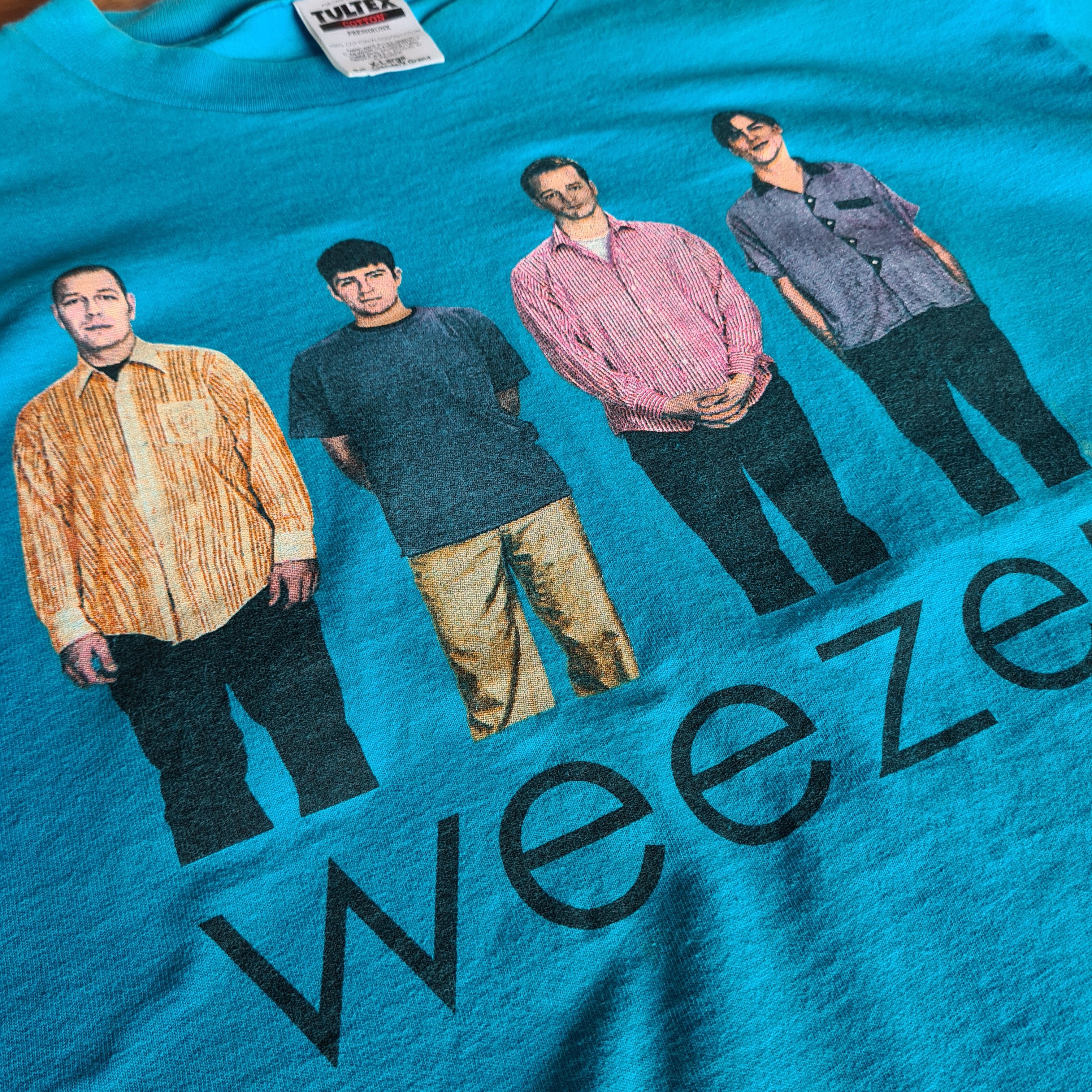 Band Tees Weezer Blue Album 90s and Red Album Vintage Shirt Size US XL / EU 56 / 4 - 13 Thumbnail