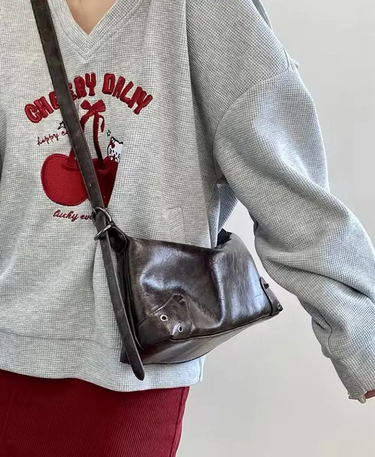 Japanese Brand Retro Style PU Leather Small Shoulder Bag y2k unisex Size ONE SIZE - 2 Thumbnail