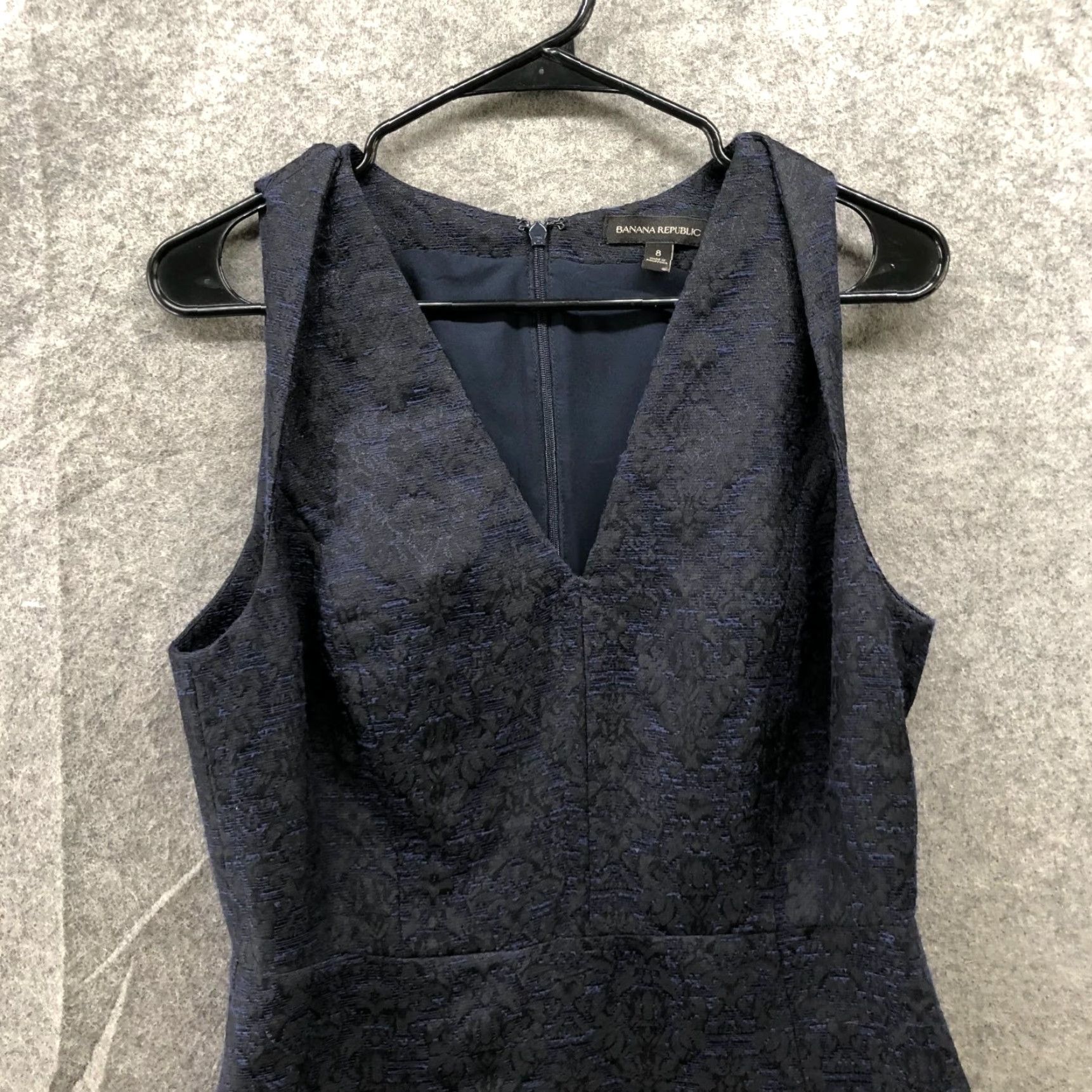 Banana Republic Banana Republic Dress Sleeveless Pleated Jacquard A-Line Navy Blue 8 V-Neck Knit Polyester Blend Womens Size M / US 6-8 / IT 42-44 - 3 Thumbnail