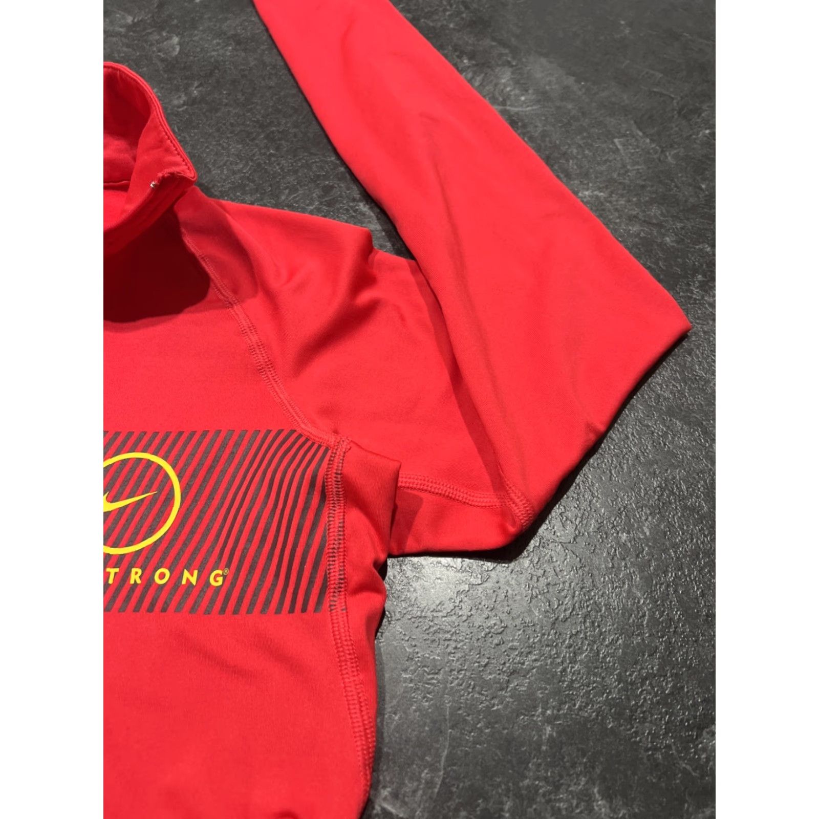 Nike Nike Livestrong Pro Combat 1/4 Zip Top Pink Red Womens M Activewear Compression Long Sleeve Size M / US 6-8 / IT 42-44 - 2 Thumbnail