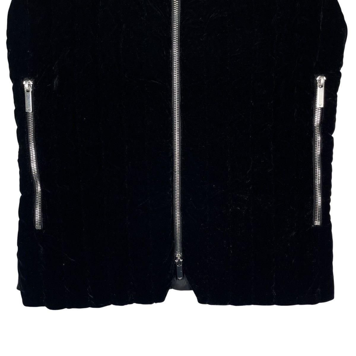 Emporio Armani Emporio Armani Velvet Duck Down Jacket Size M / US 6-8 / IT 42-44 - 11 Thumbnail