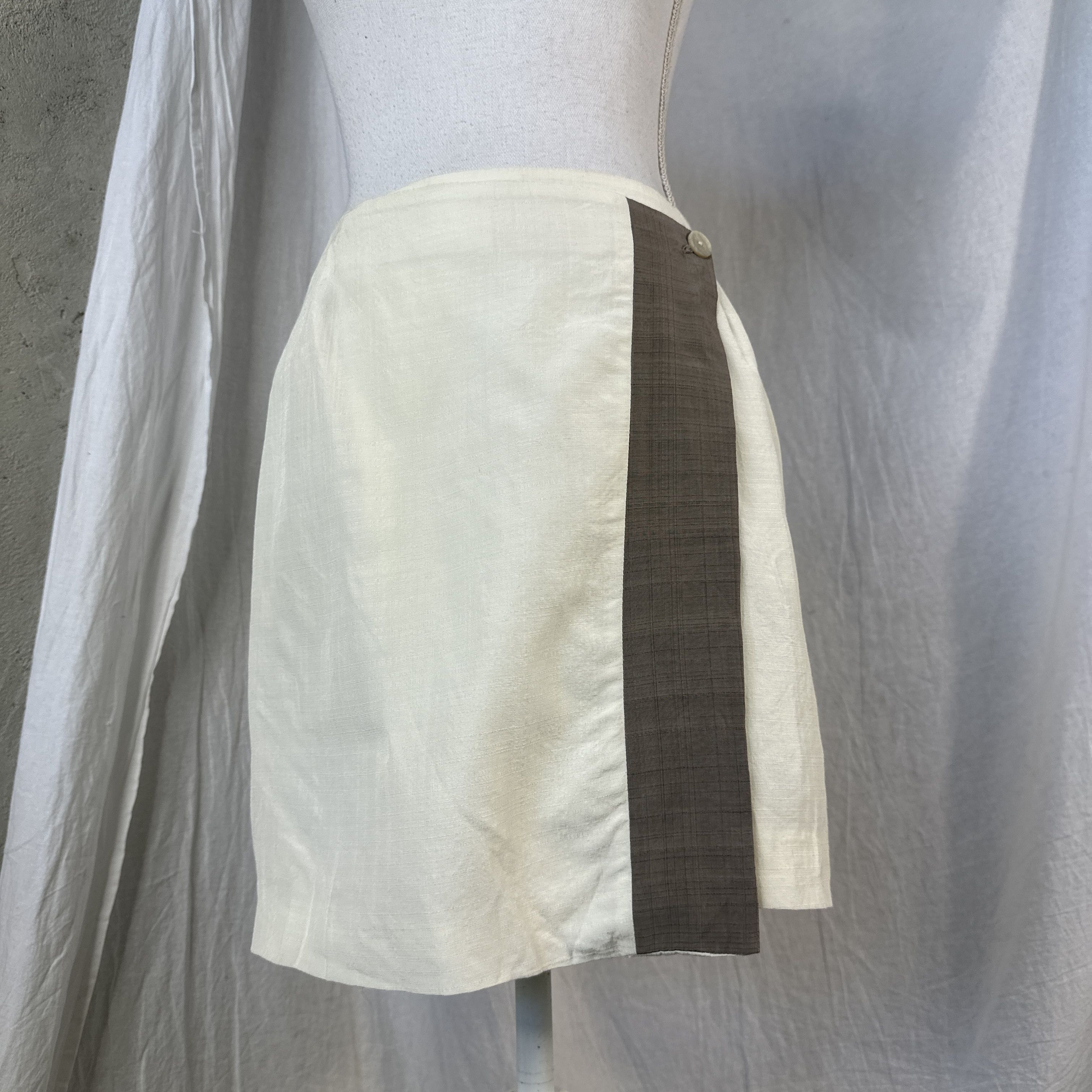 Kenzo × Vintage Vintage Y2K Silk Preppy Old Money Kenzo Skirt Size 25" / US 0 / IT 36 - 1 Thumbnail