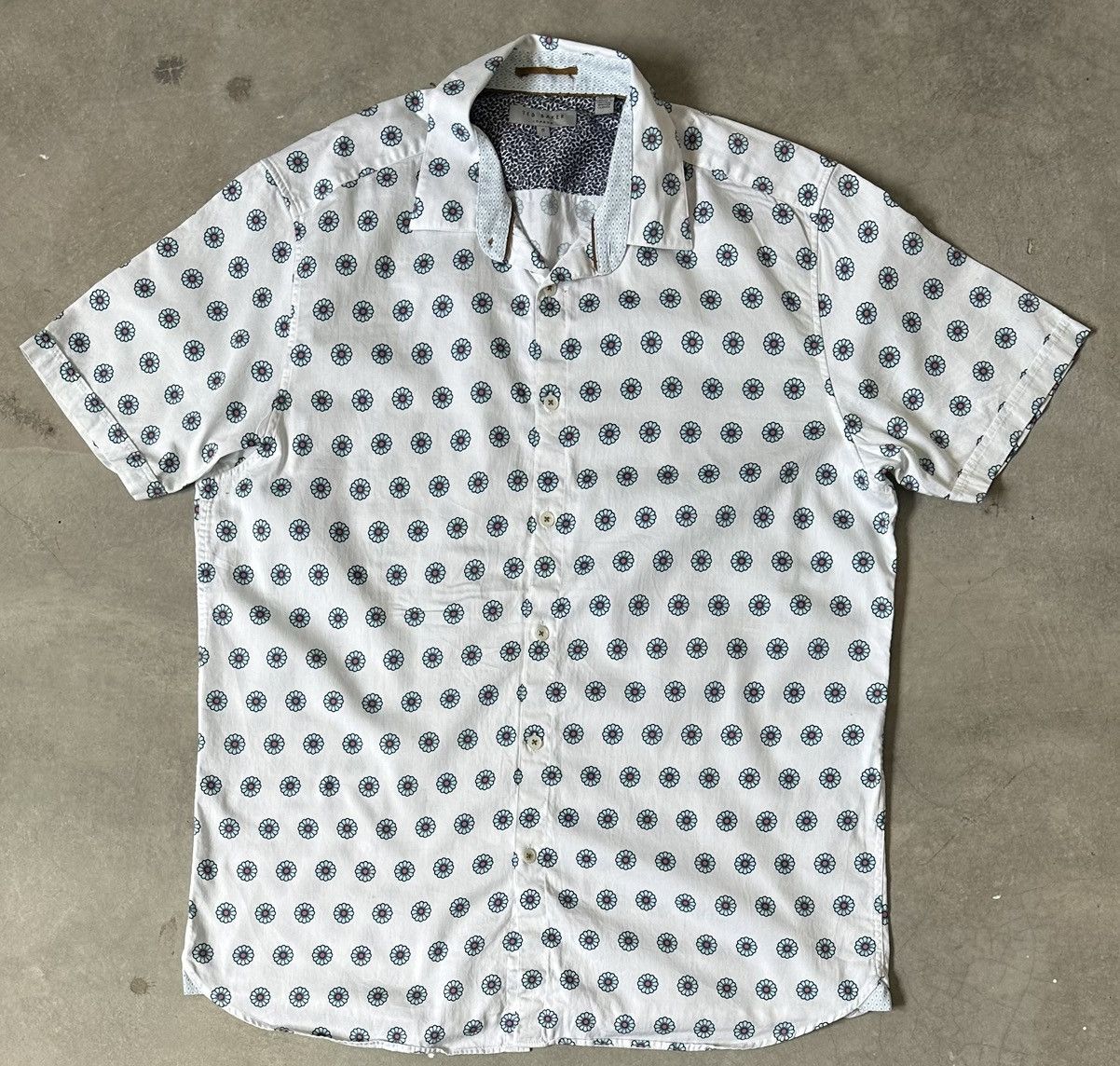 Ted Baker TED BAKER LONDON PRINTED SHIRT Size US M / EU 48-50 / 2 - 1 Thumbnail