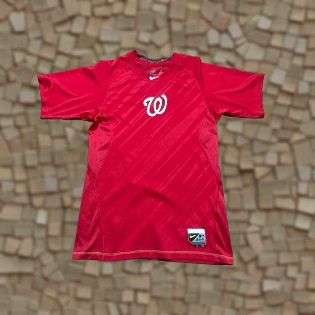 Nike Nike Shirt Men's Small Red Washington Nationals MLB Athletic Pro Combat Shirt Short Sleeve White, Nike Mens Small T-Shirt Size US S / EU 44-46 / 1 - 1 Thumbnail