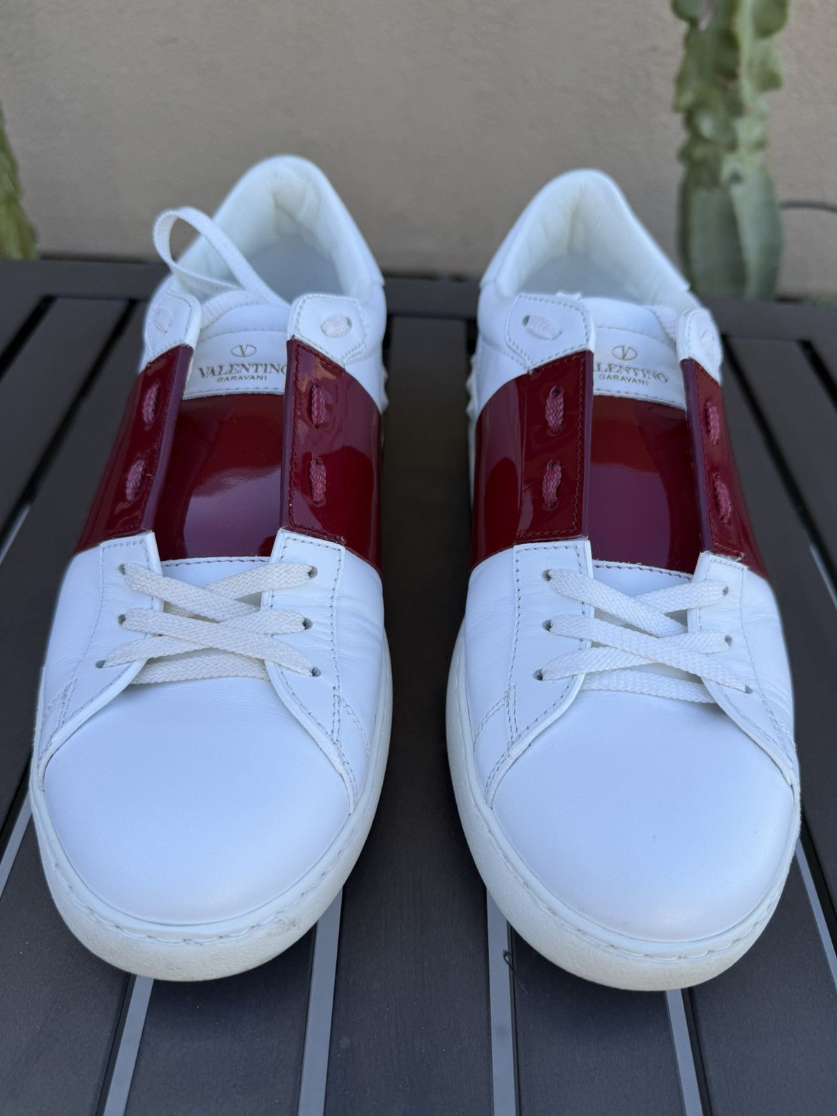 Valentino Garavani Wht & Red Patent Lthr Sneakers Rockstud