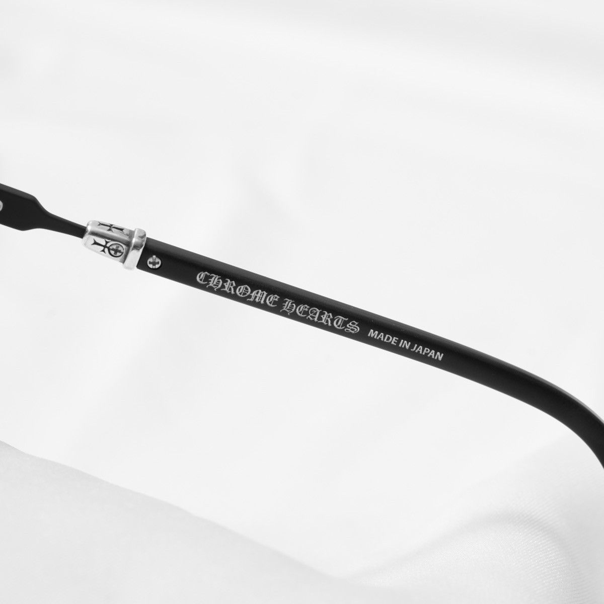 Chrome Hearts CHROME HEARTS VERTICAL SMILE II MATTE BLACK GLASSES Size ONE SIZE - 4 Thumbnail