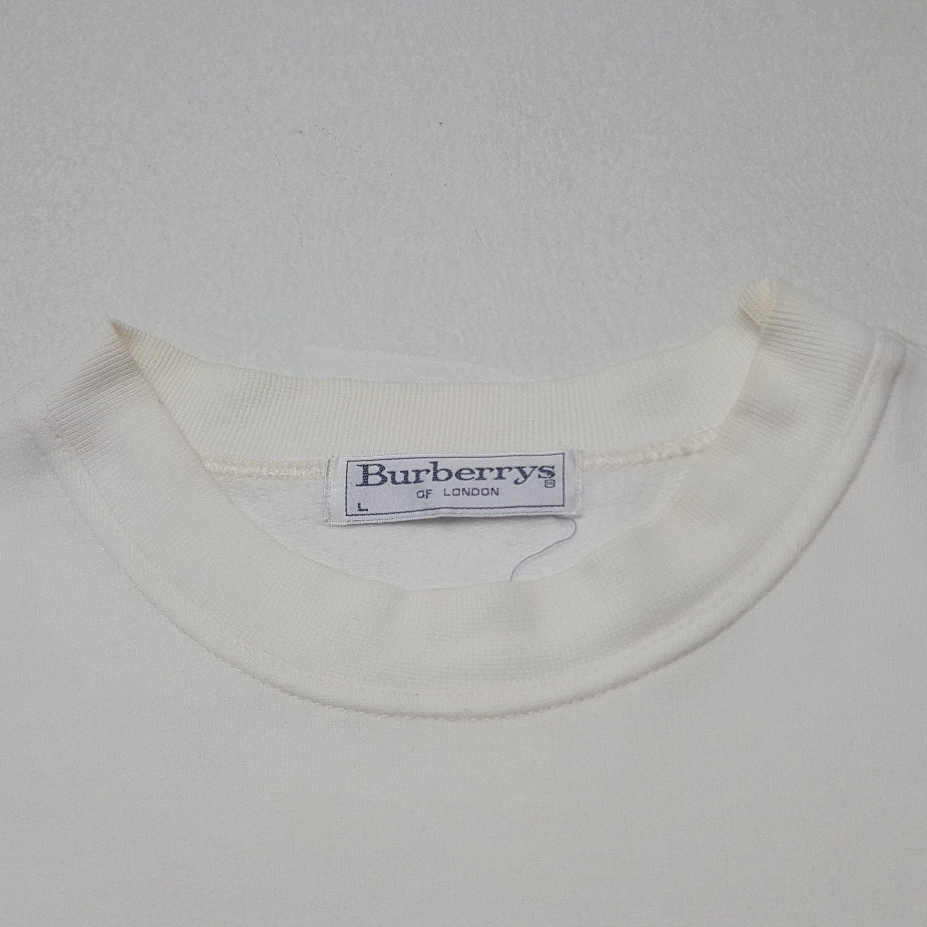 Burberry Vintage Burberrys Of London Embroidery Spellout Sweatshirt Size US M / EU 48-50 / 2 - 4 Thumbnail