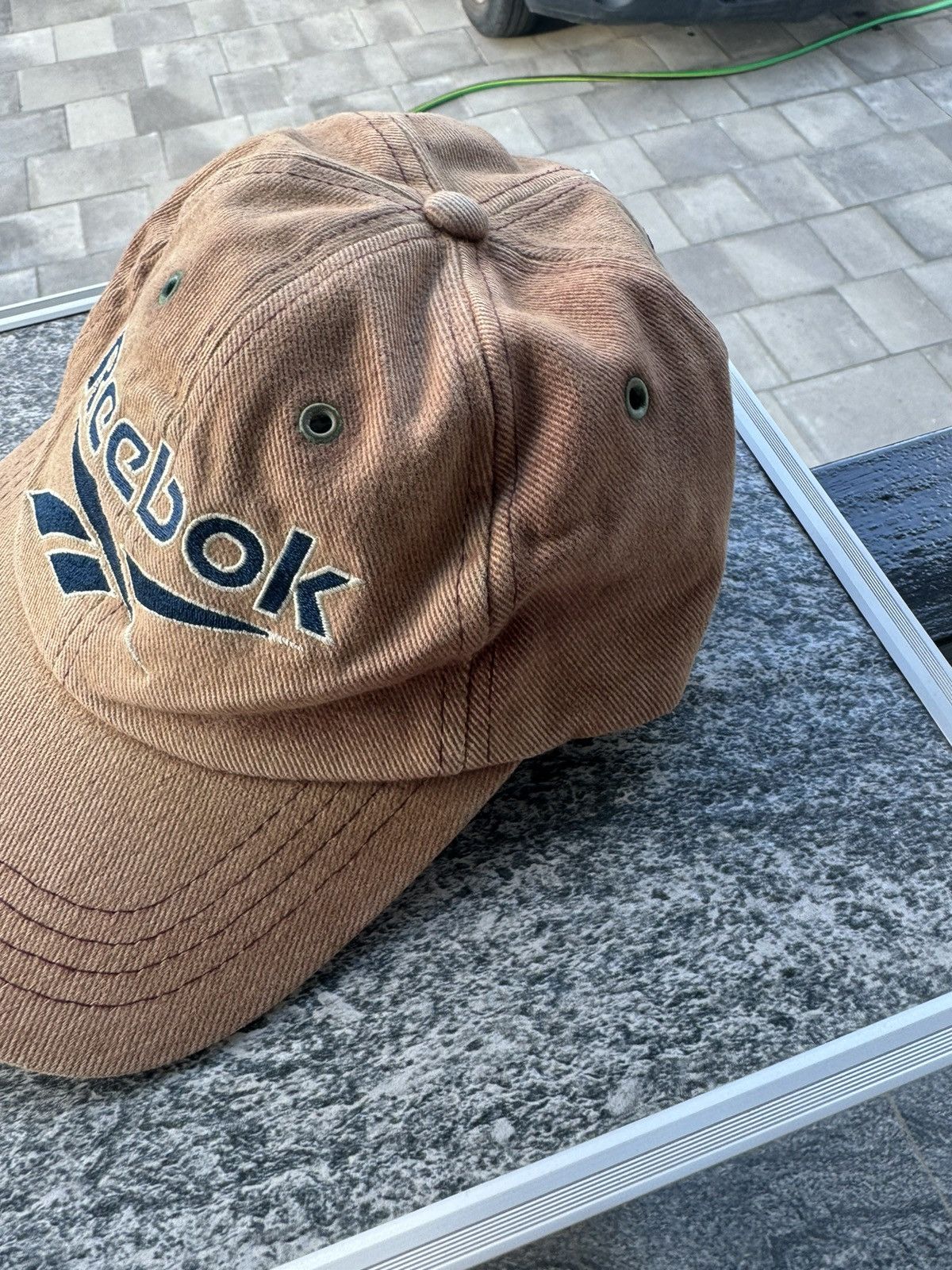 Reebok × Vintage Vintage 90s Reebok Brown Cap Y2K Size ONE SIZE - 4 Thumbnail