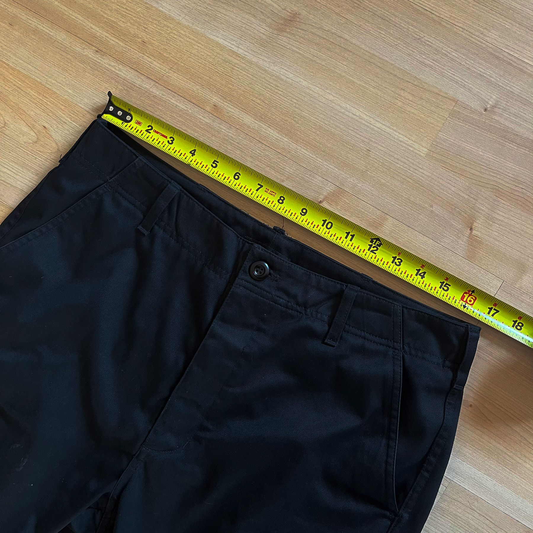 Balenciaga 2019 Balenciaga Straight Leg Cargo Pants (32x32) Size US 32 / EU 48 - 6 Thumbnail