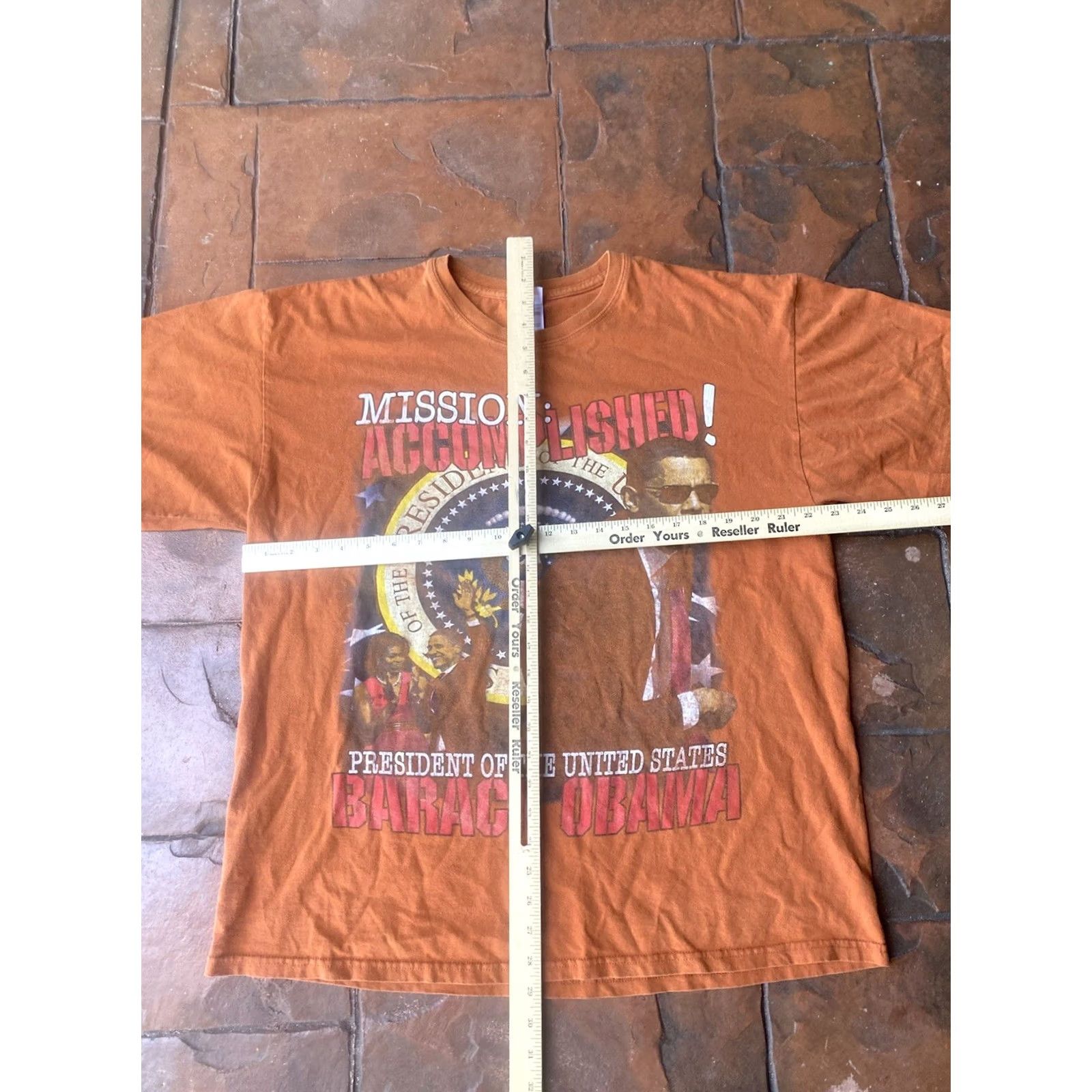 Gildan VINTAGE Barack Obama Mission Accomplished T-Shirt XL Y2K Graphic Rap Tee Style Size US L / EU 52-54 / 3 - 4 Thumbnail
